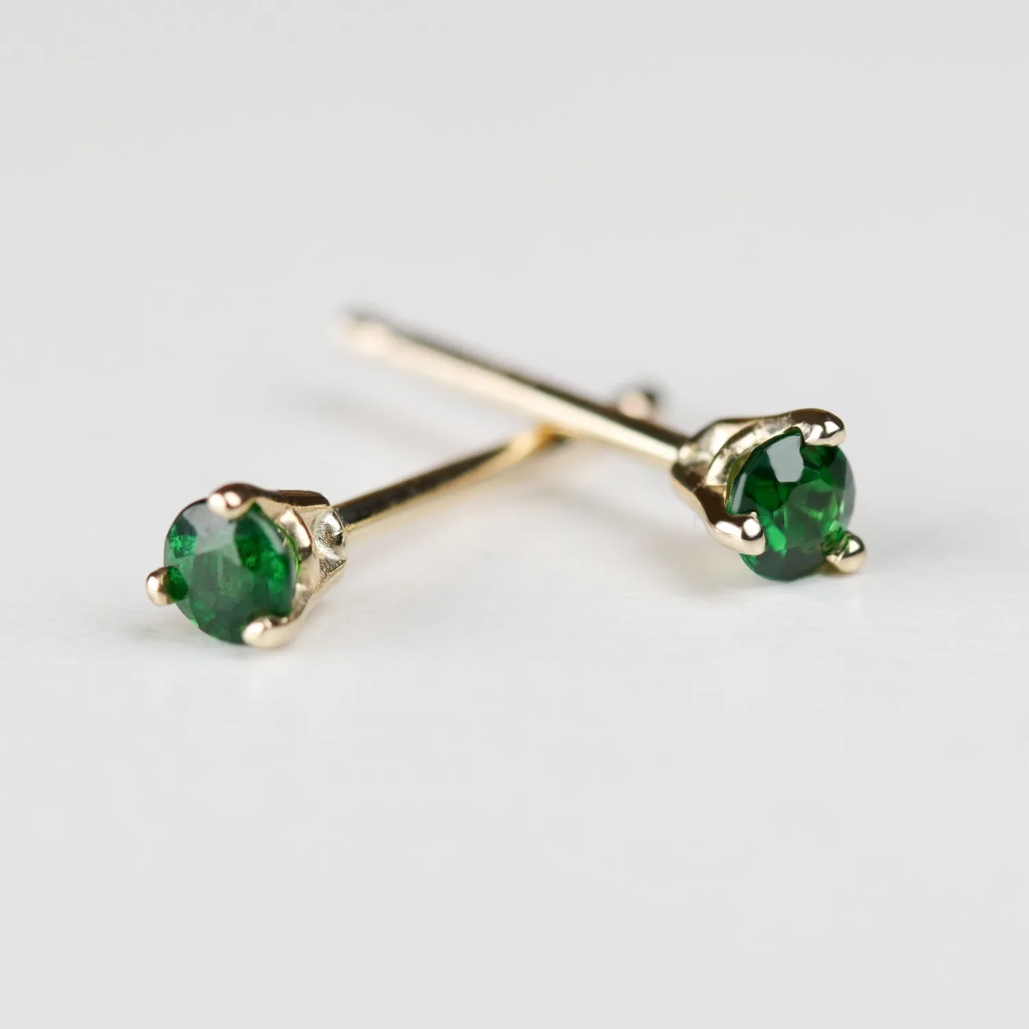 . 2.5mm Tsavorite Garnet Stud Earrings