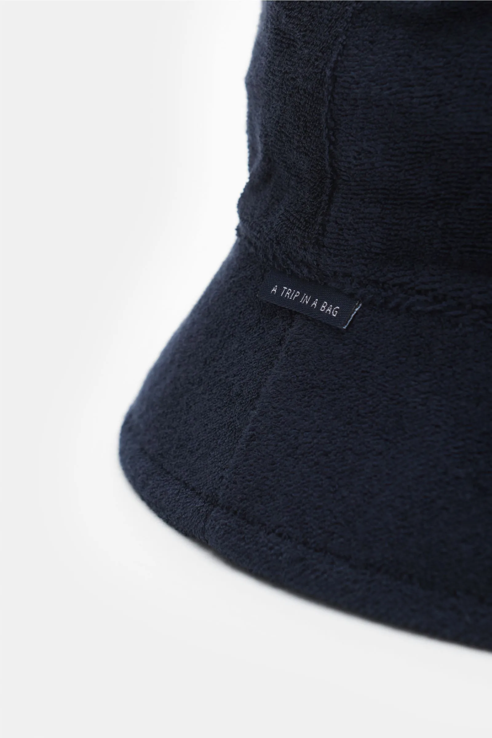 04651/ A TRIP IN A BAG terry bucket hat 'Terry Hat' navy