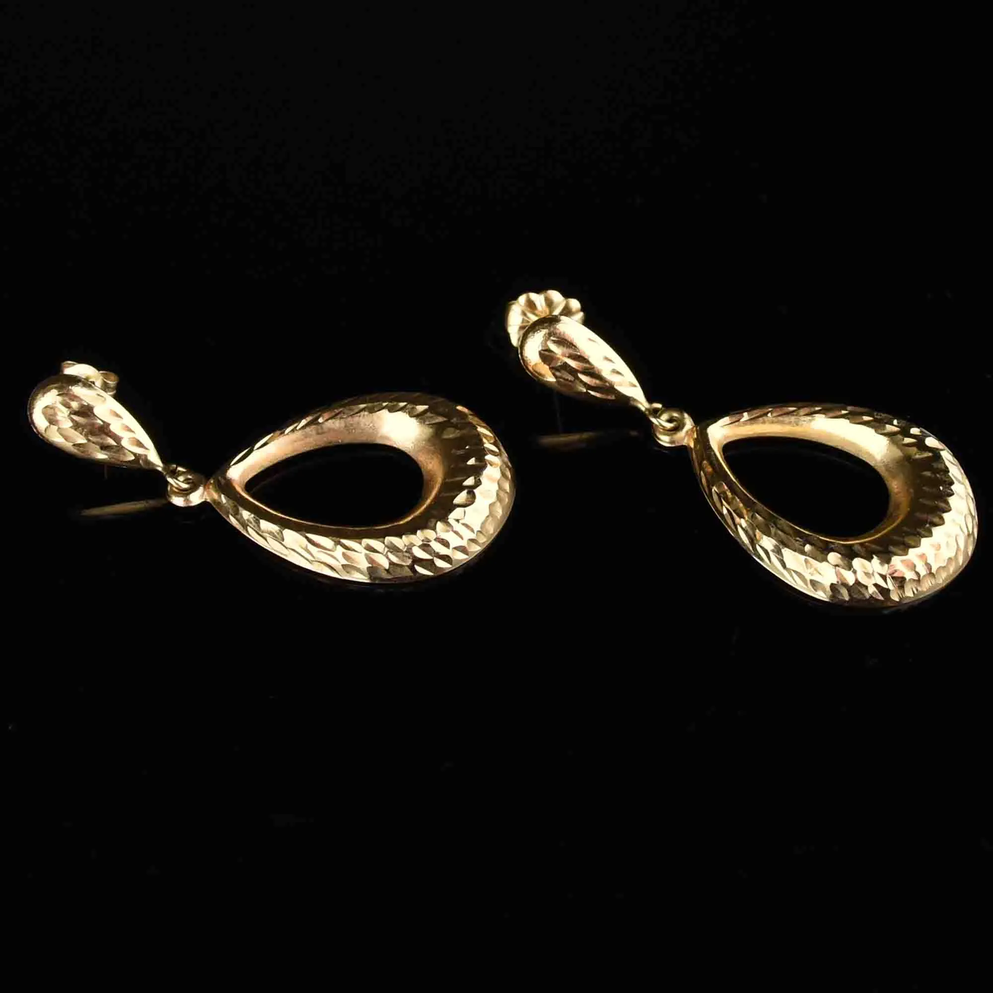 14K Diamond Etched Gold Post Hoop Earrings