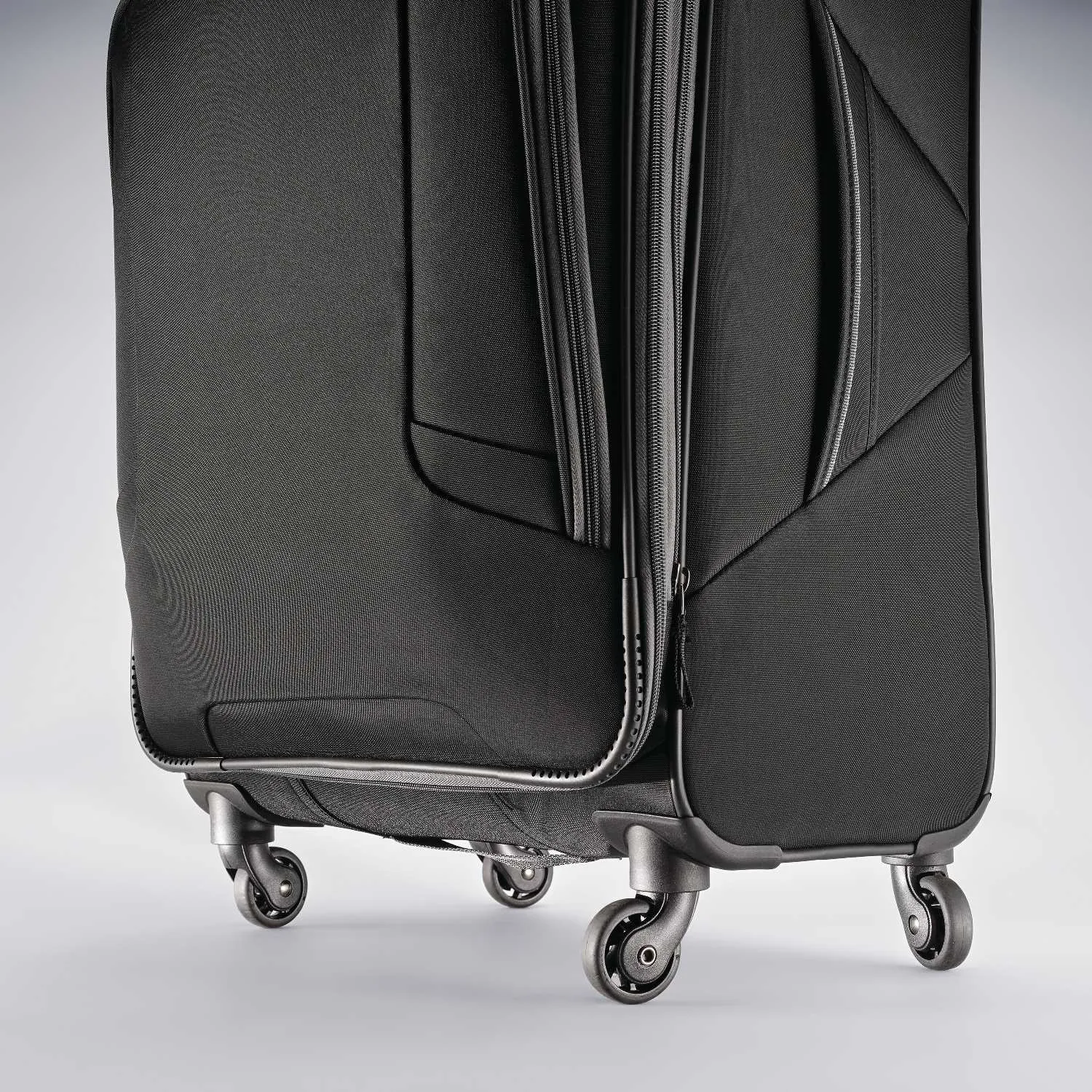 American Tourister 4 KIX 28