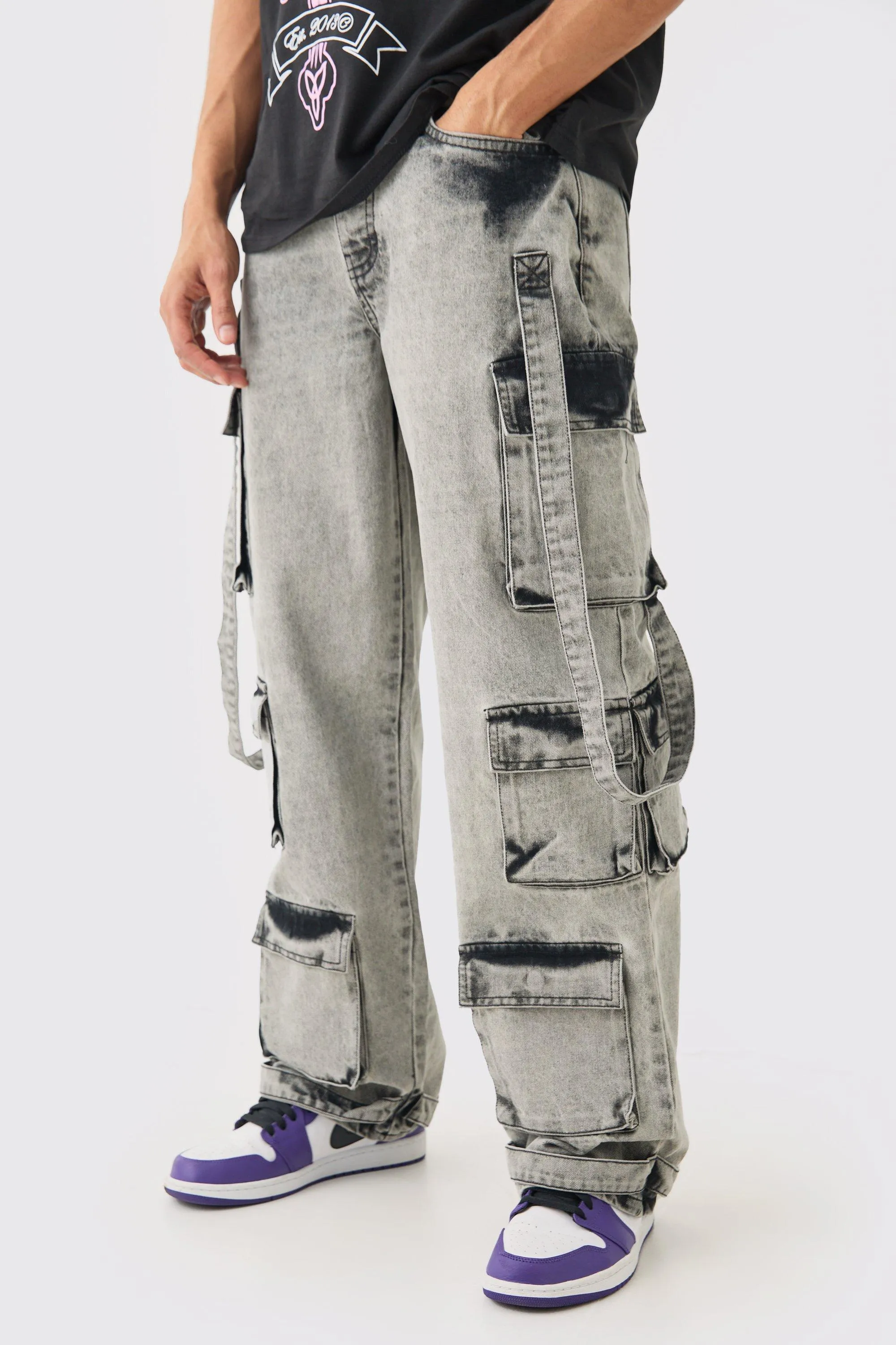 Baggy Rigid Multi Pocket Acid Washed Jeans In Charcoal | boohooMAN UK