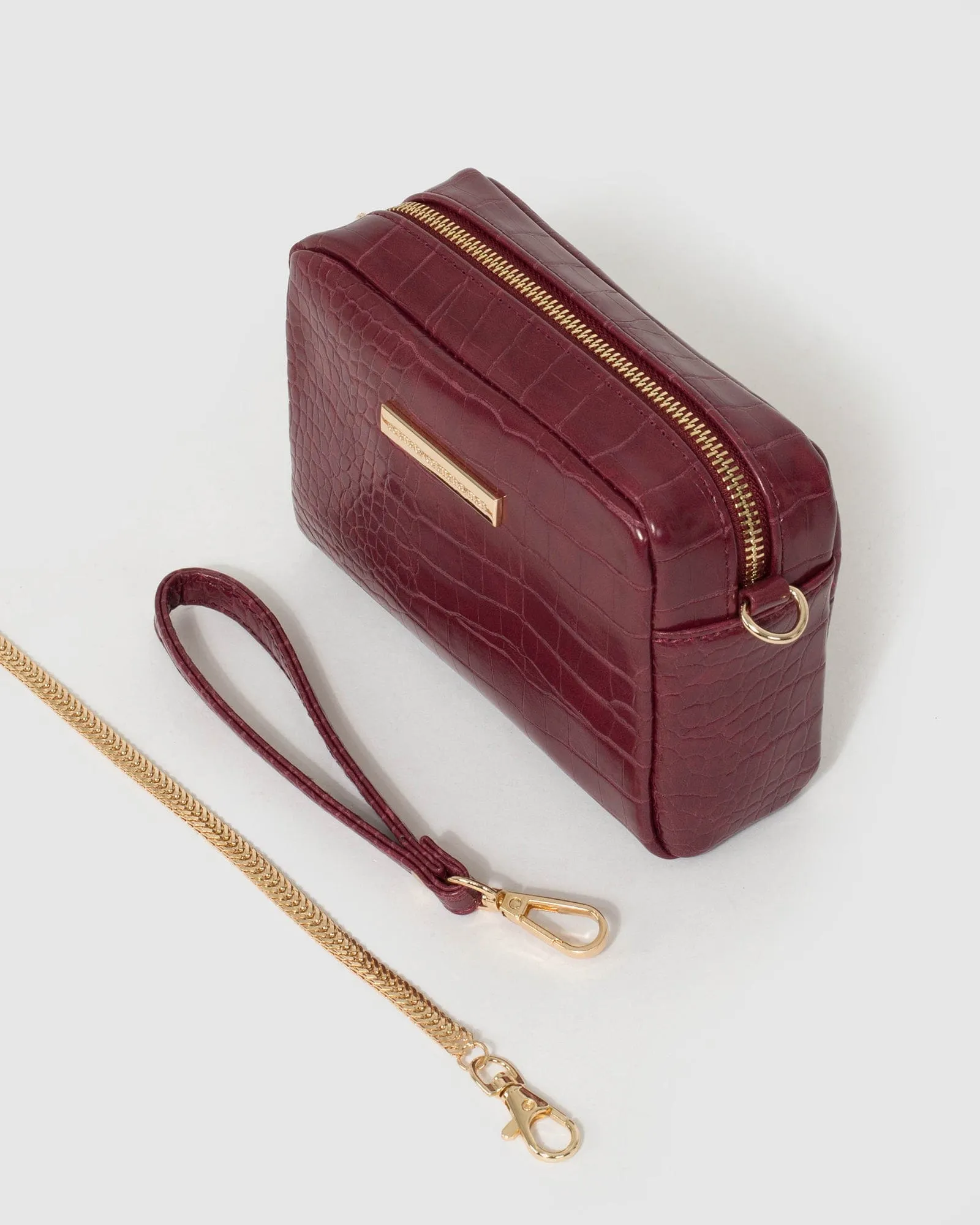 Berry Suri Crossbody Bag