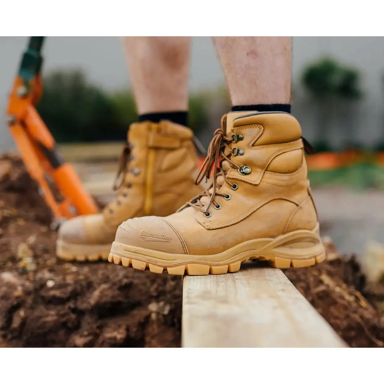 Blundstone 992 Wheat Nubuck 150mm Zip Side Safety Boot