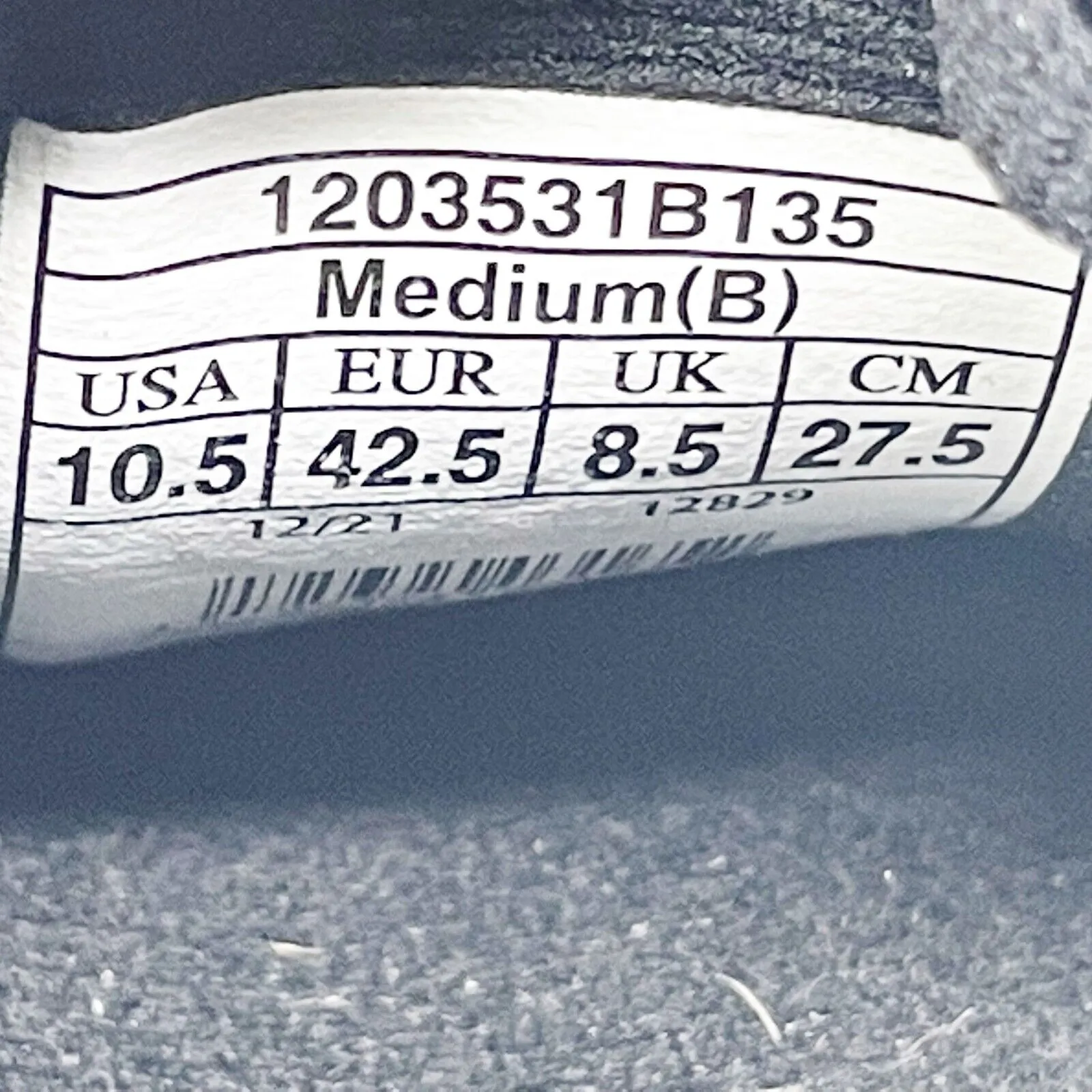 Brooks Womens Adrenaline GTS 22 1203531B135 White Running Shoes Sneakers 10.5 B