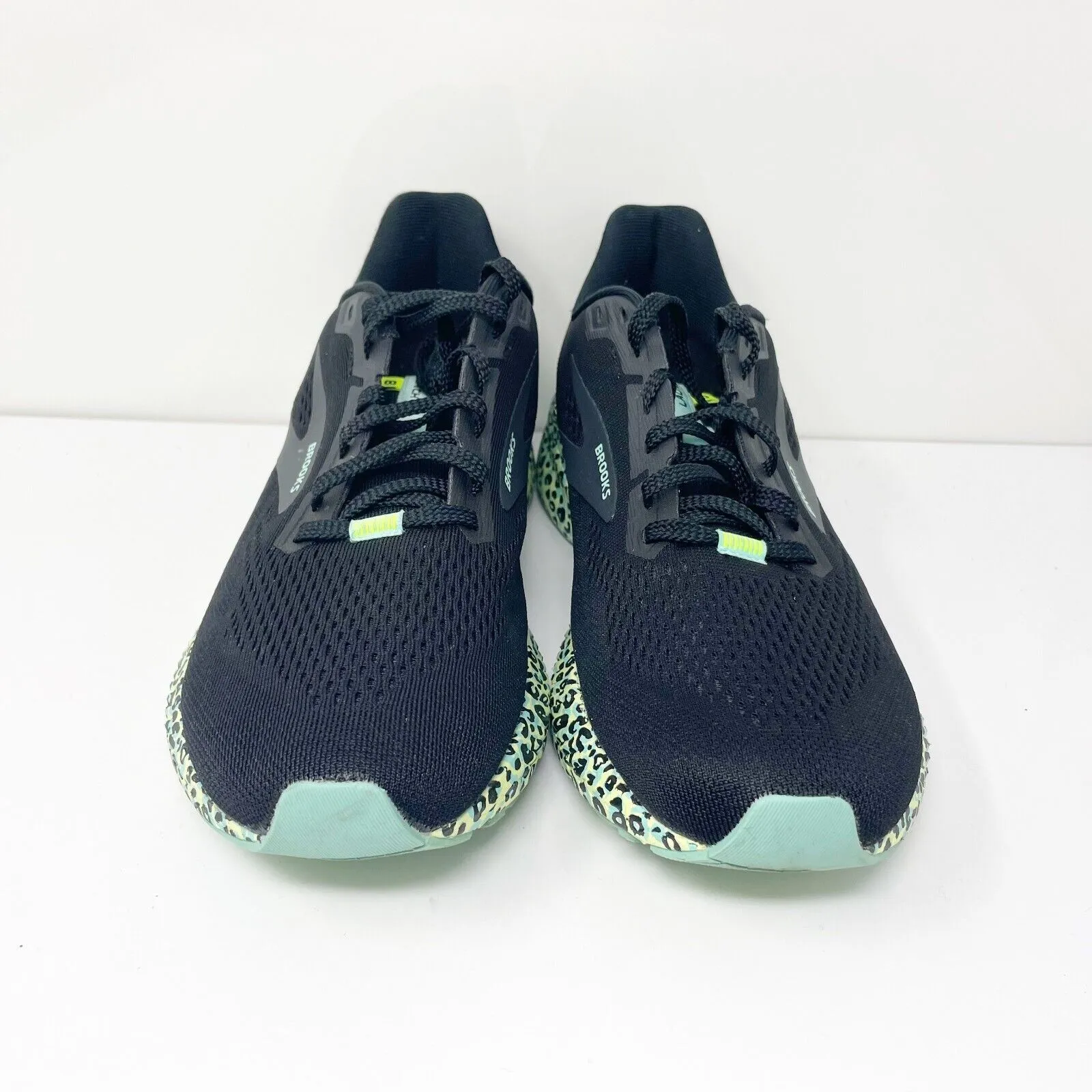 Brooks Womens Launch 8 1203451B022 Black Running Shoes Sneakers Size 10.5 B
