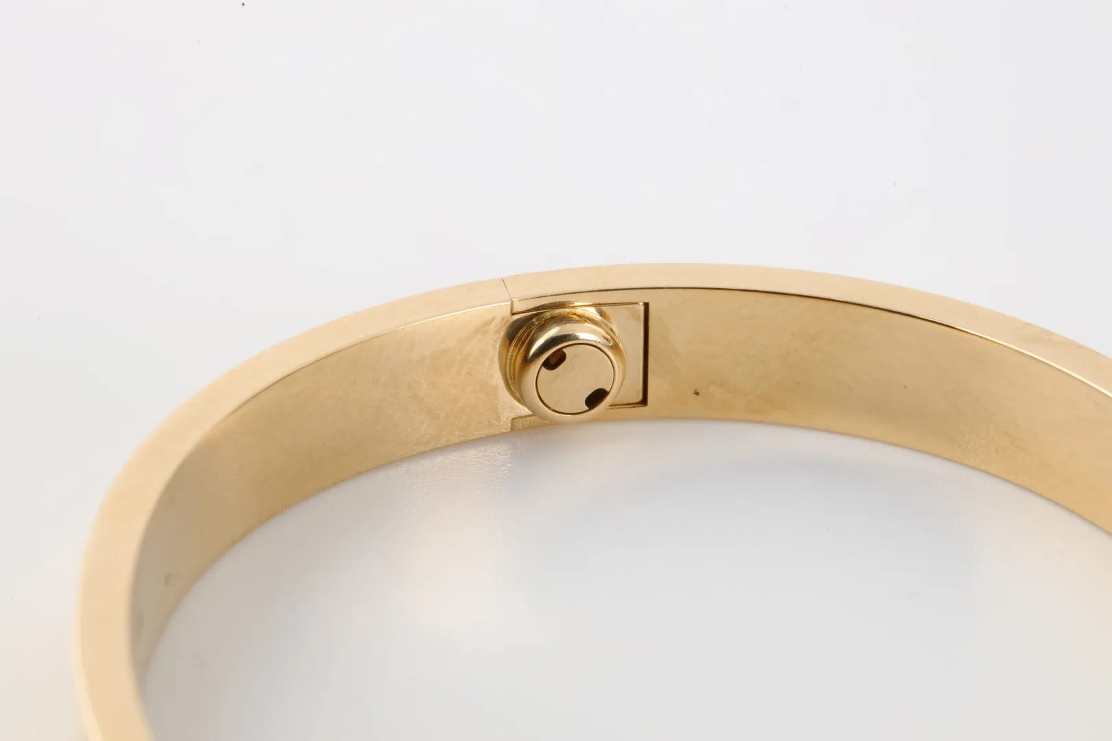 Cartier 18k Yellow Gold Love Bracelet Size 16 (30.53g.)