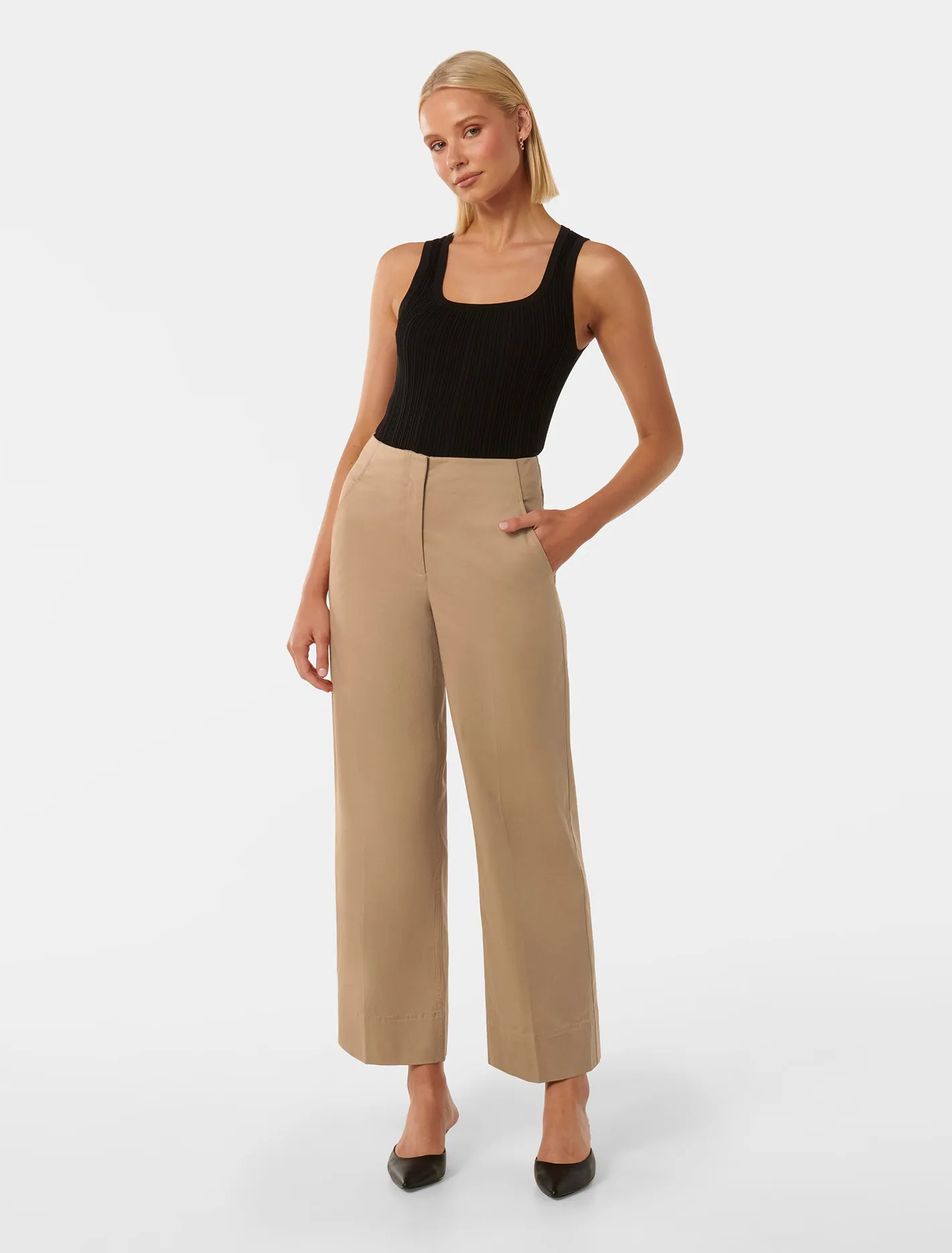 Cassandra Cropped Straight-Leg Pants