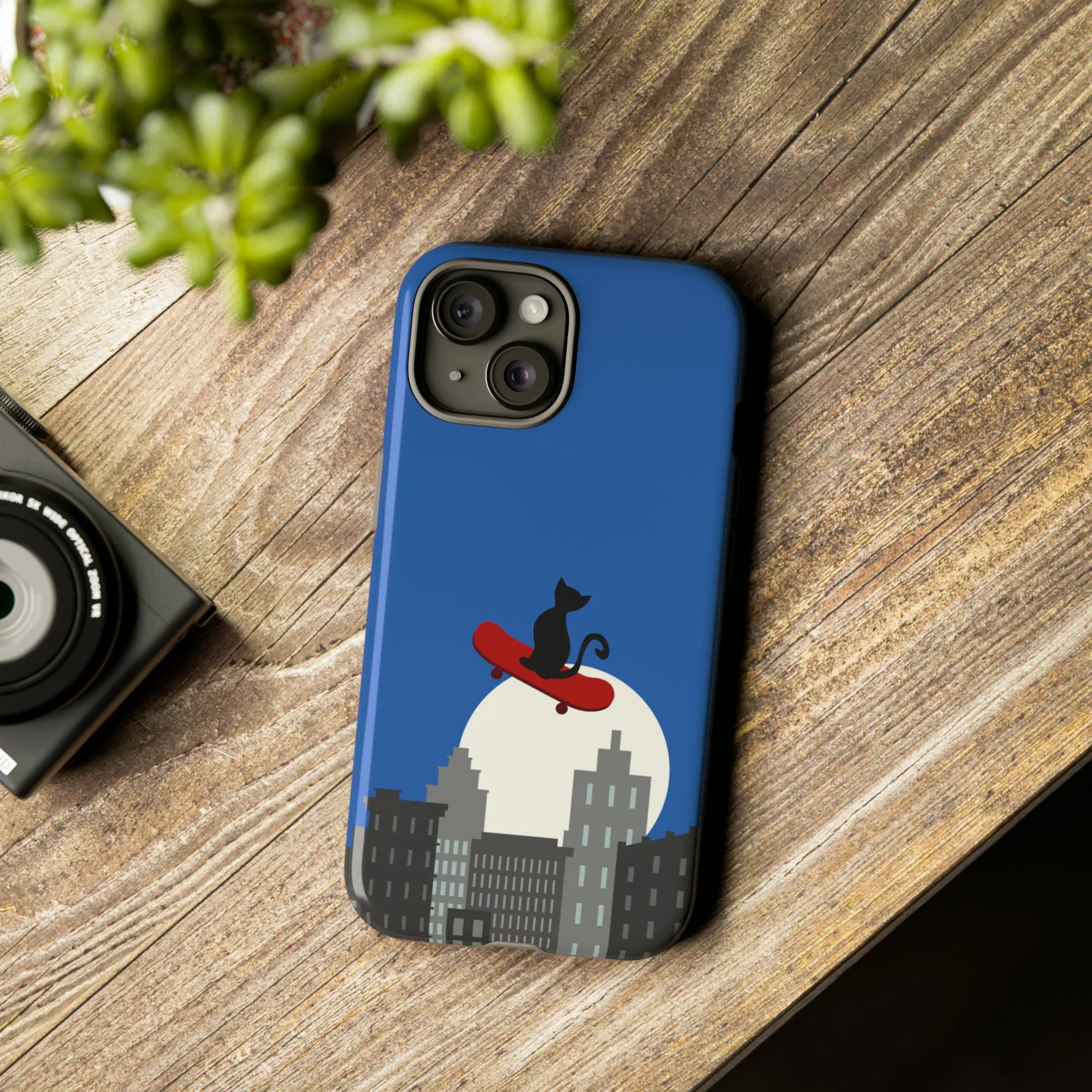 Cat on skateboard Phone Case