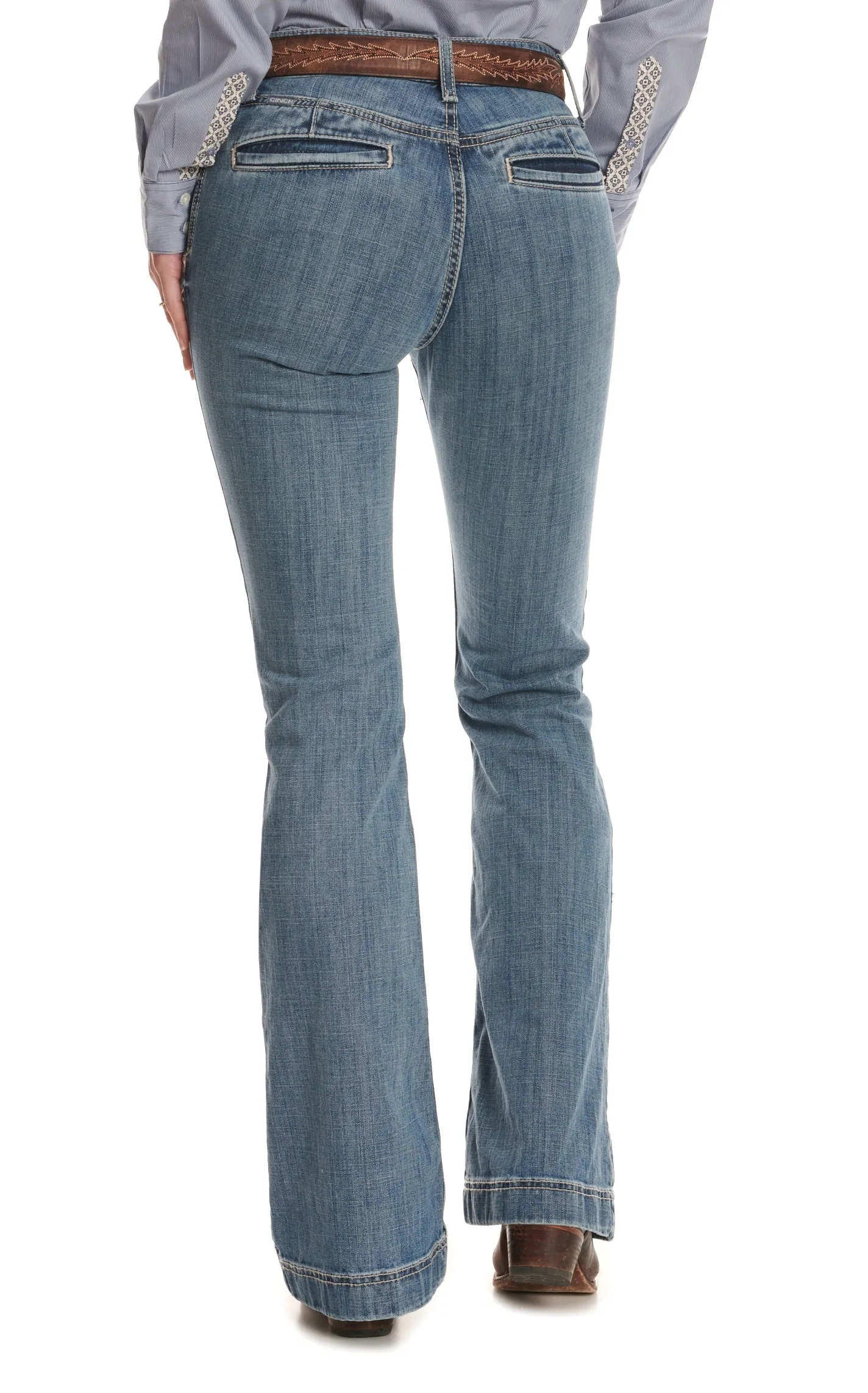 Cinch Women's Medium Wash Lynden Moderate Rise Trouser Jeans