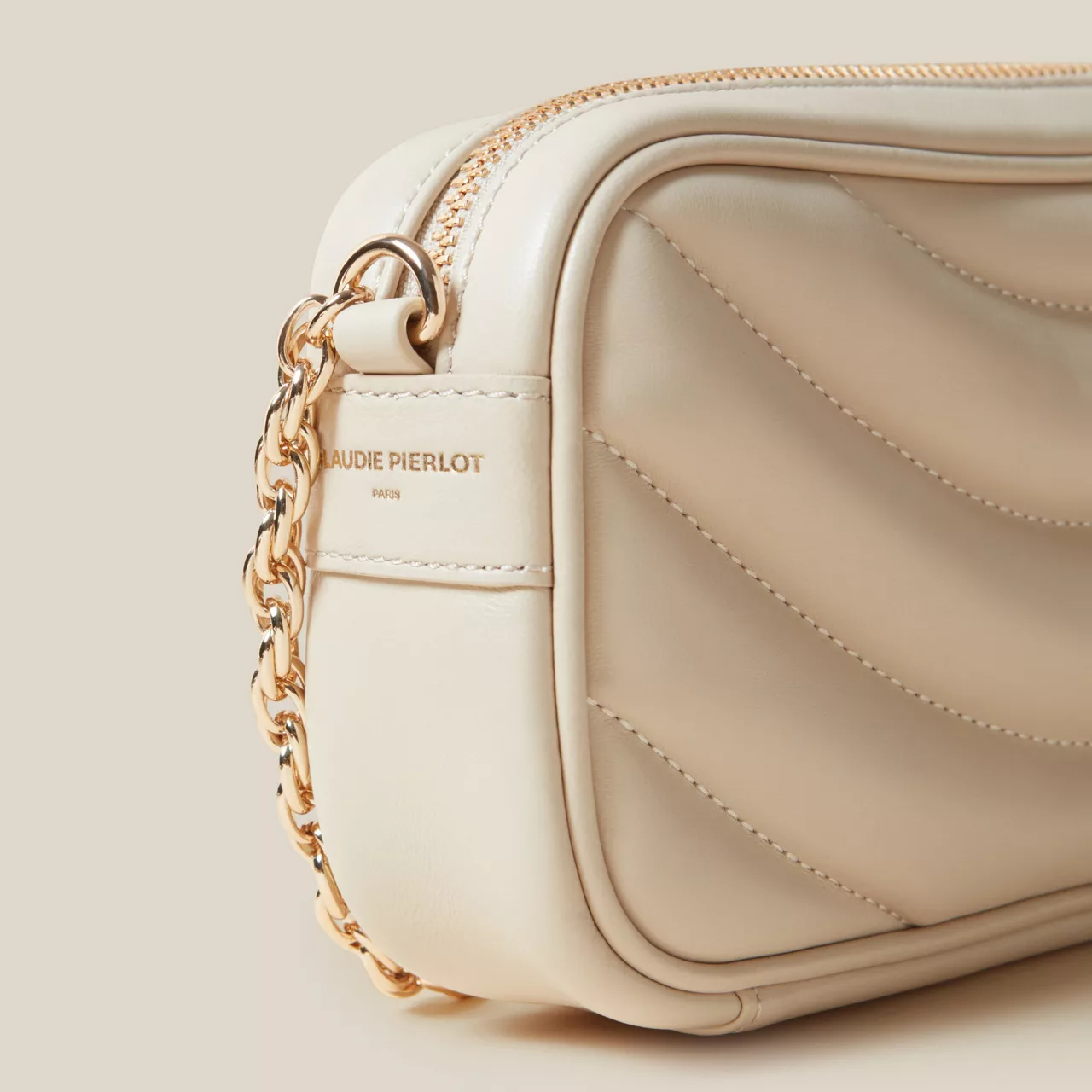 CLAUDIE PIERLOT Quilted Camera Bag - OATS