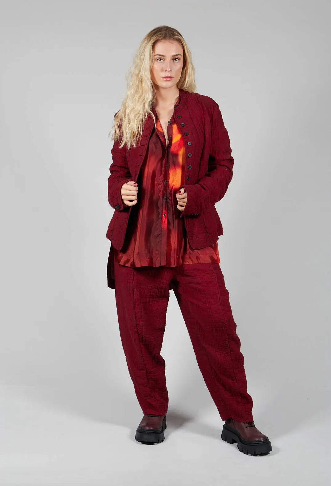 Collarless Liner Cropped Bound Jacket in Blood