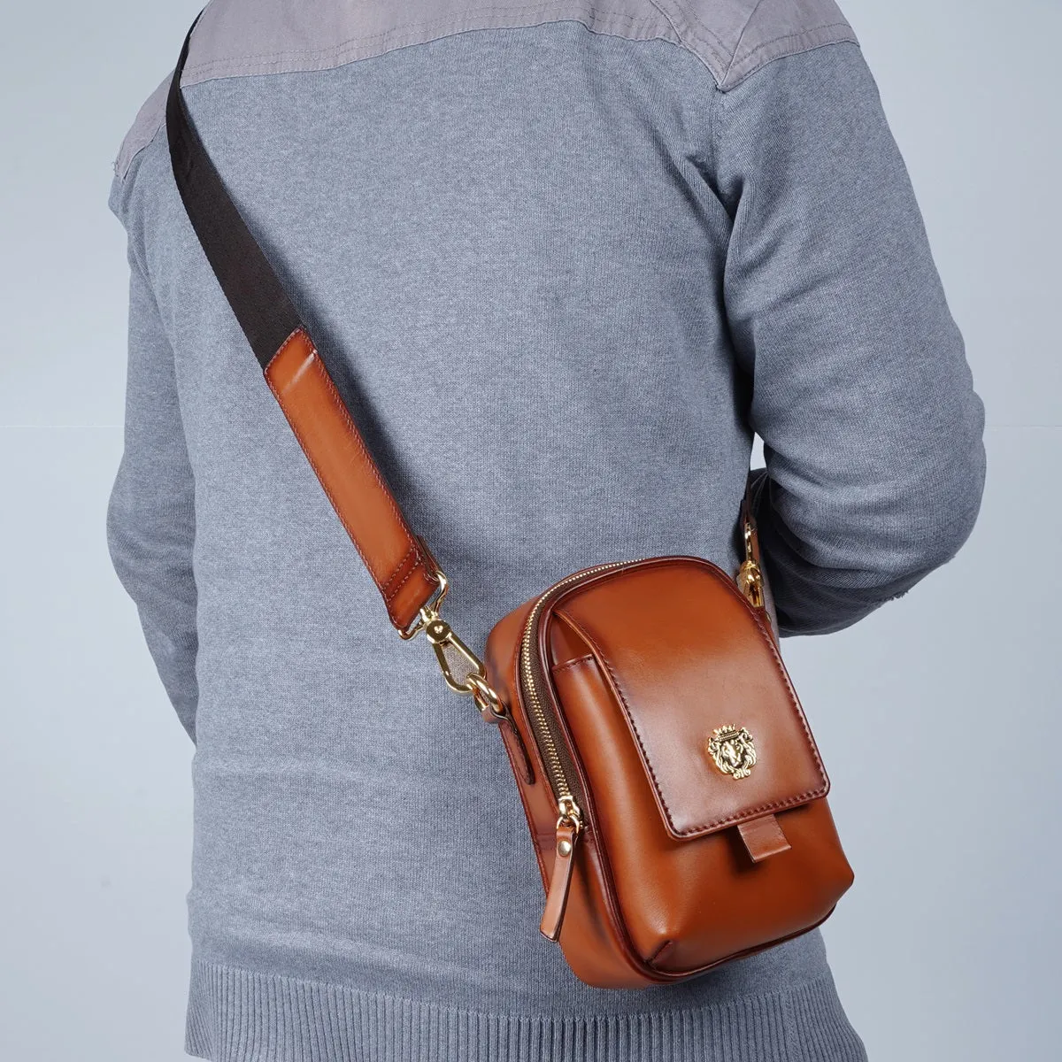 Cross-Body Bag In Tan Genuine Leather