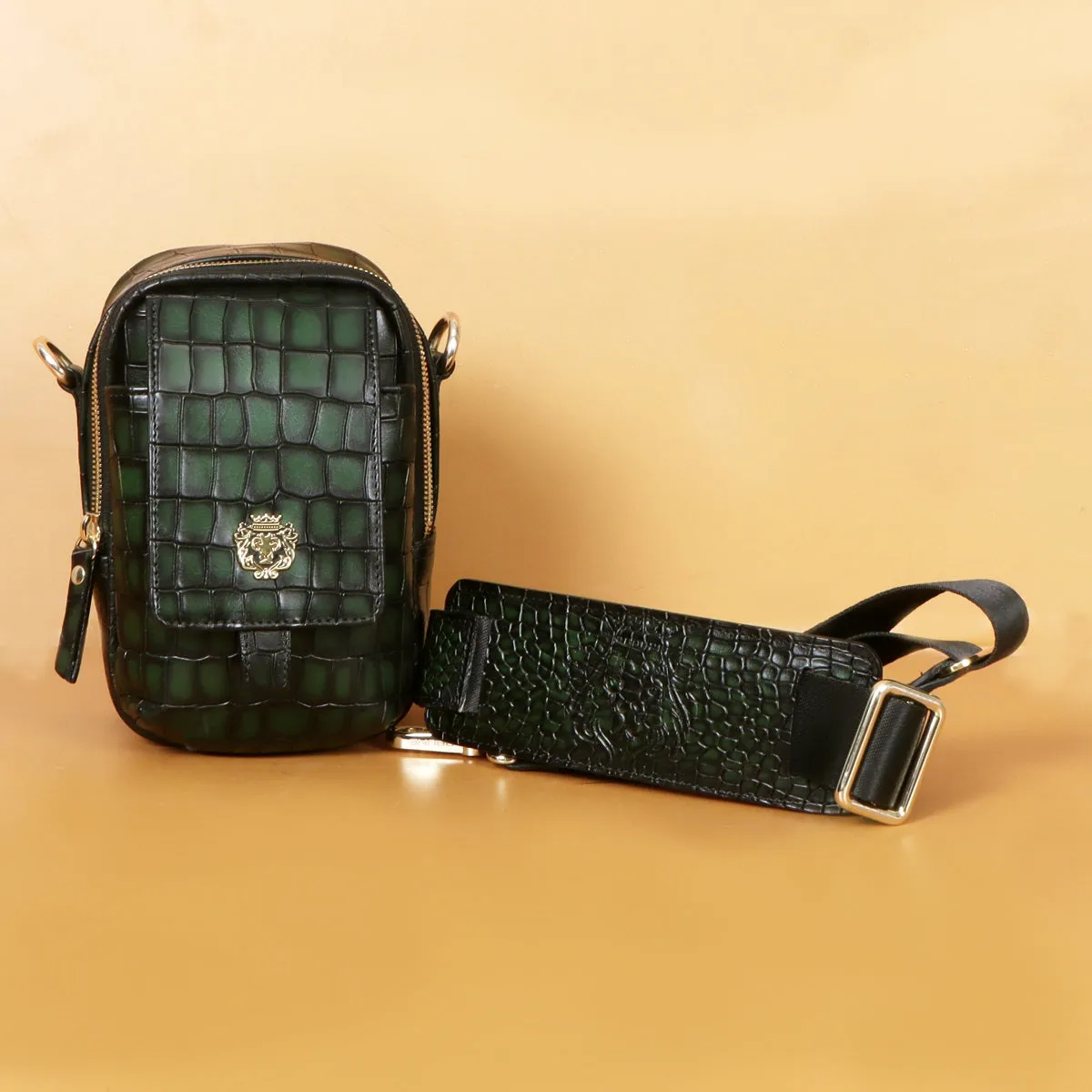 Cross-Body Green Bag In Croco Textured Leather