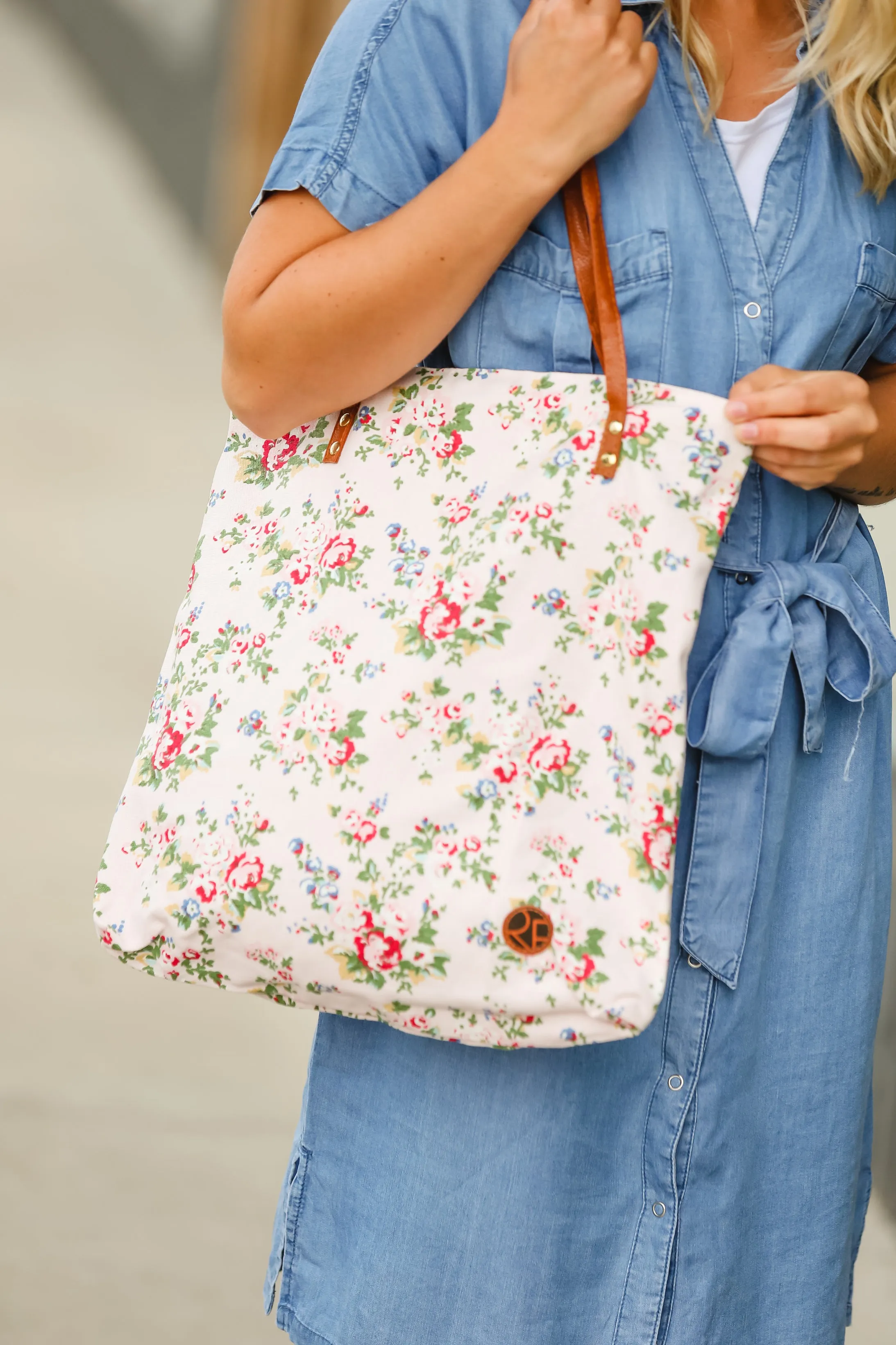 Dainty Floral Light Pink Tote Bag - FINAL SALE