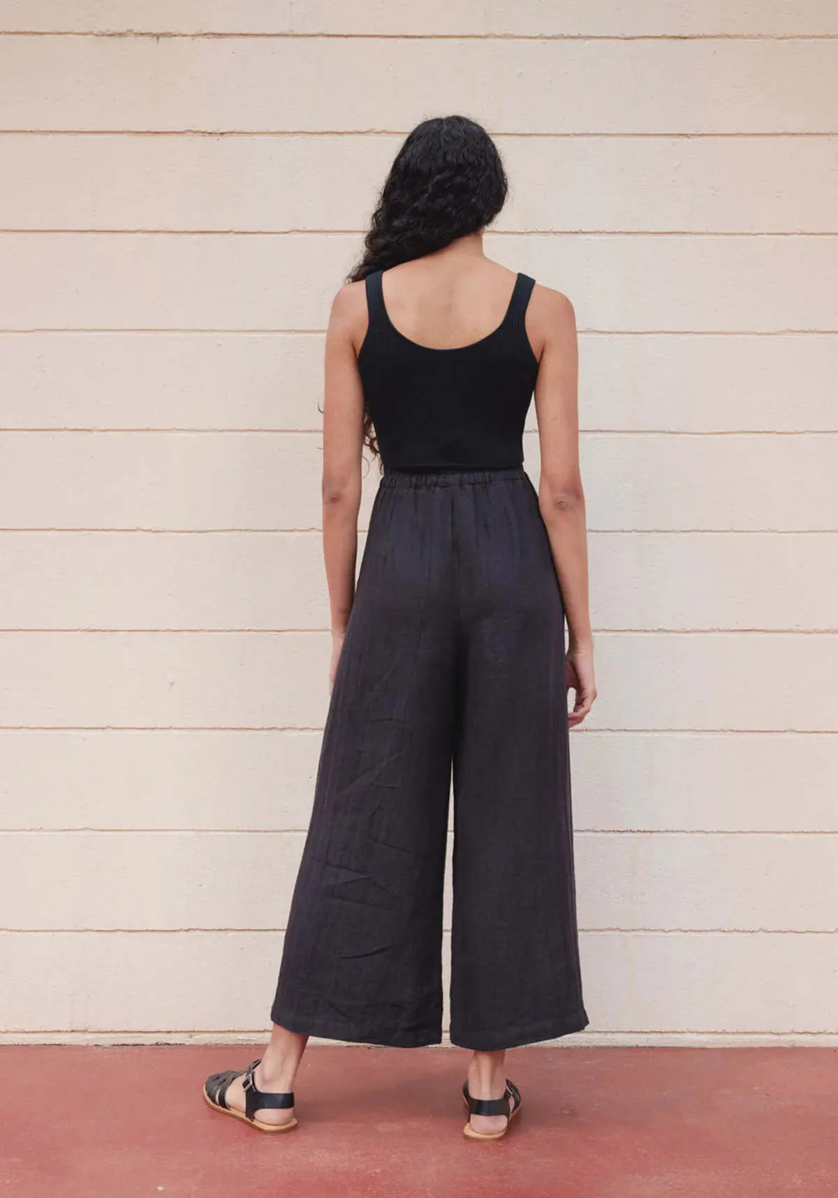 Daniella Tank - Black
