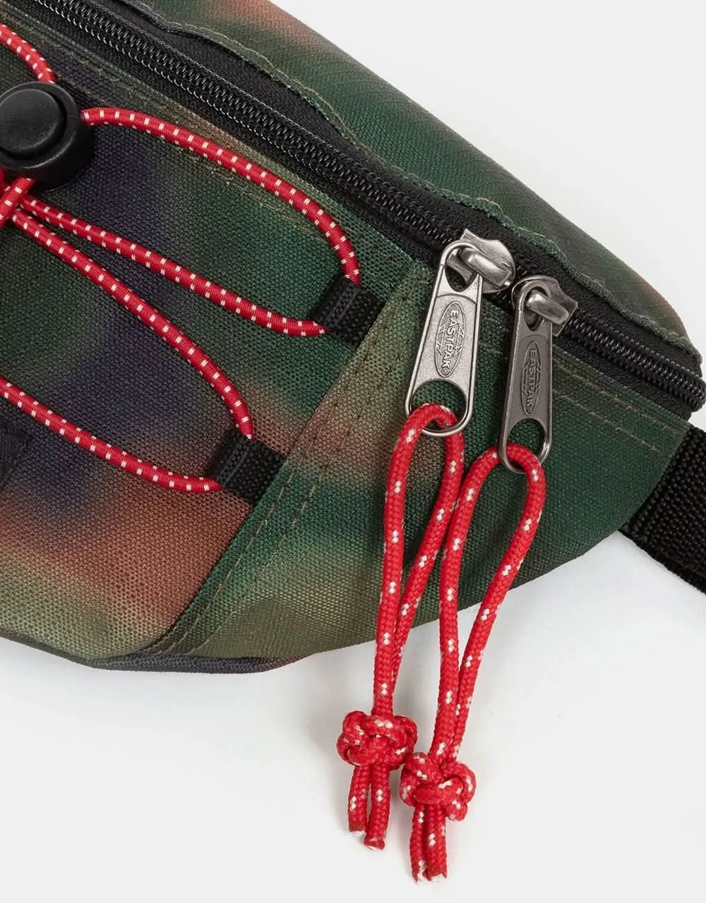 Eastpak Springer Cross Body Bag - Outsite Camo