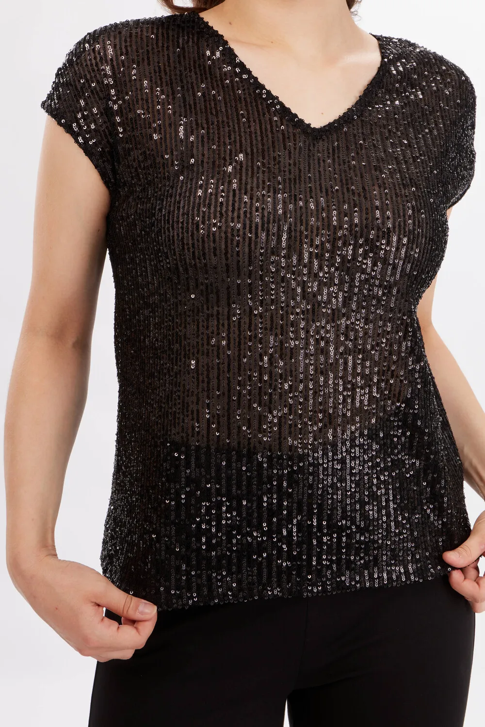 Glamorous Sequin V-neck Pullover Style 234249