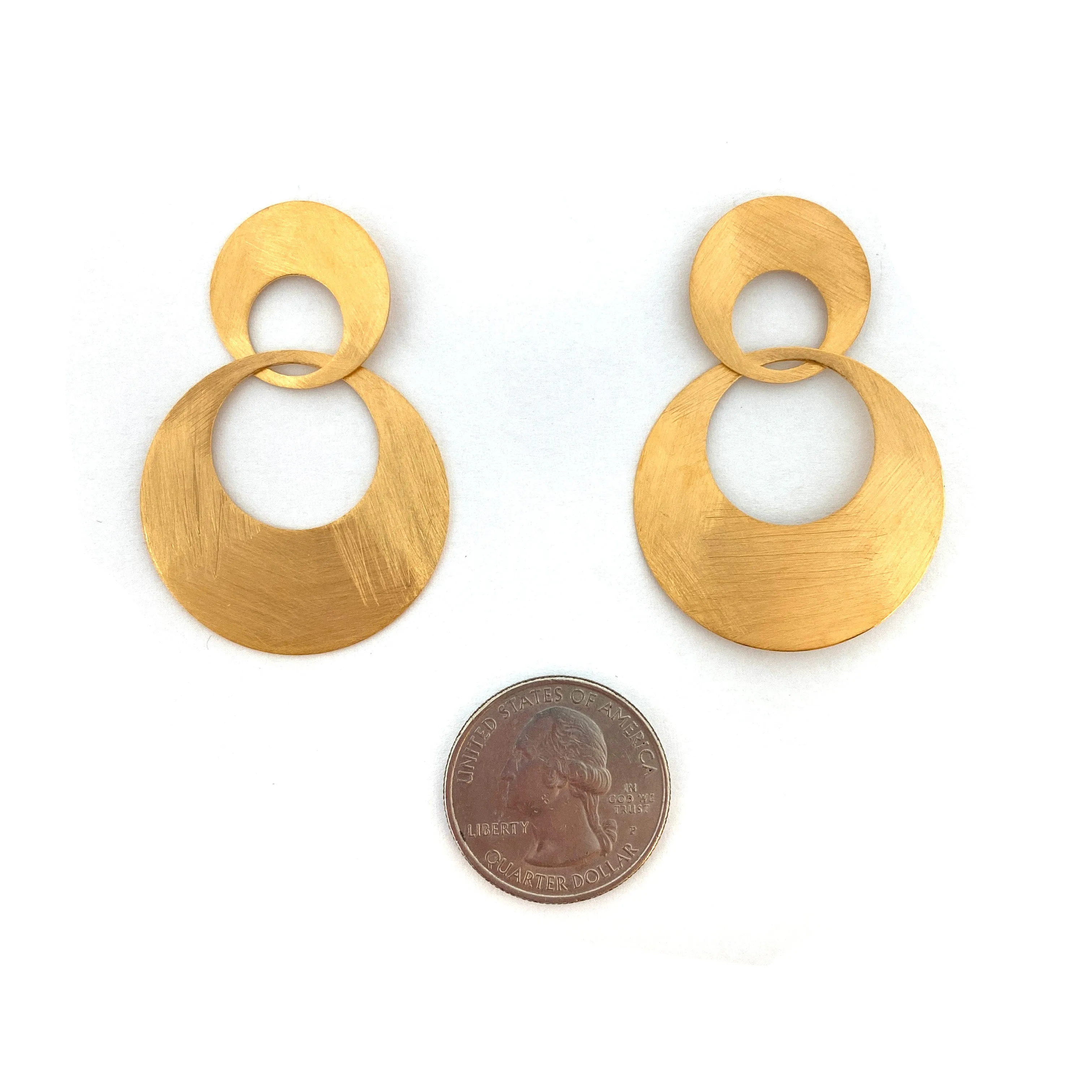 Gold Interlocking Circle Earrings - Large