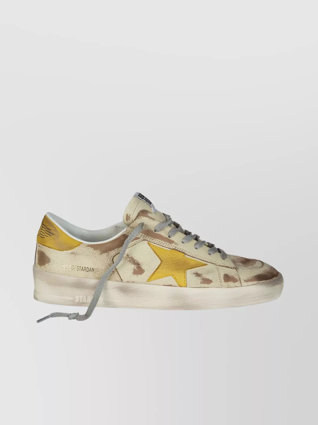 Golden Goose   Leather star round toe distressed sneakers