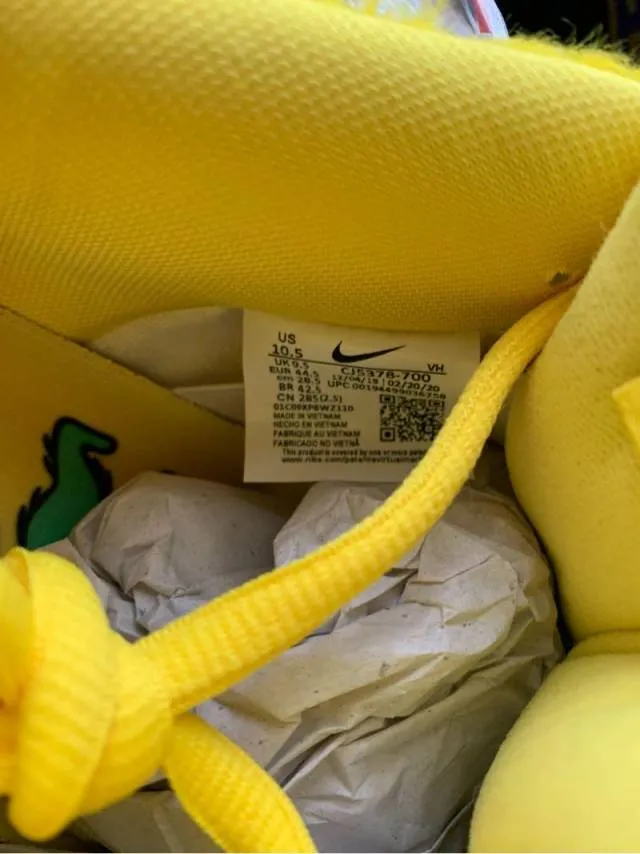 Grateful dead x nike sb dunk low yellow bear