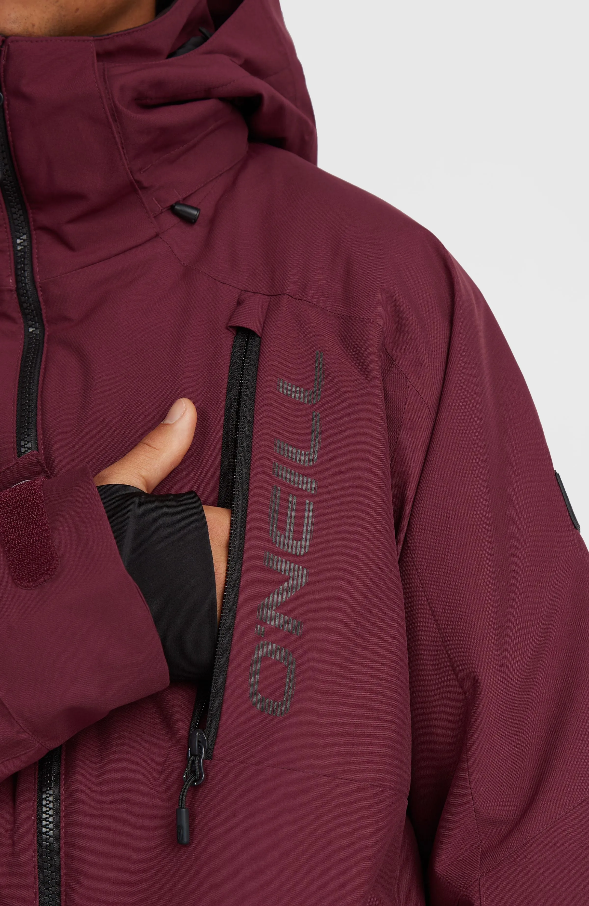 Hammer Snow Jacket | Windsor Wine
