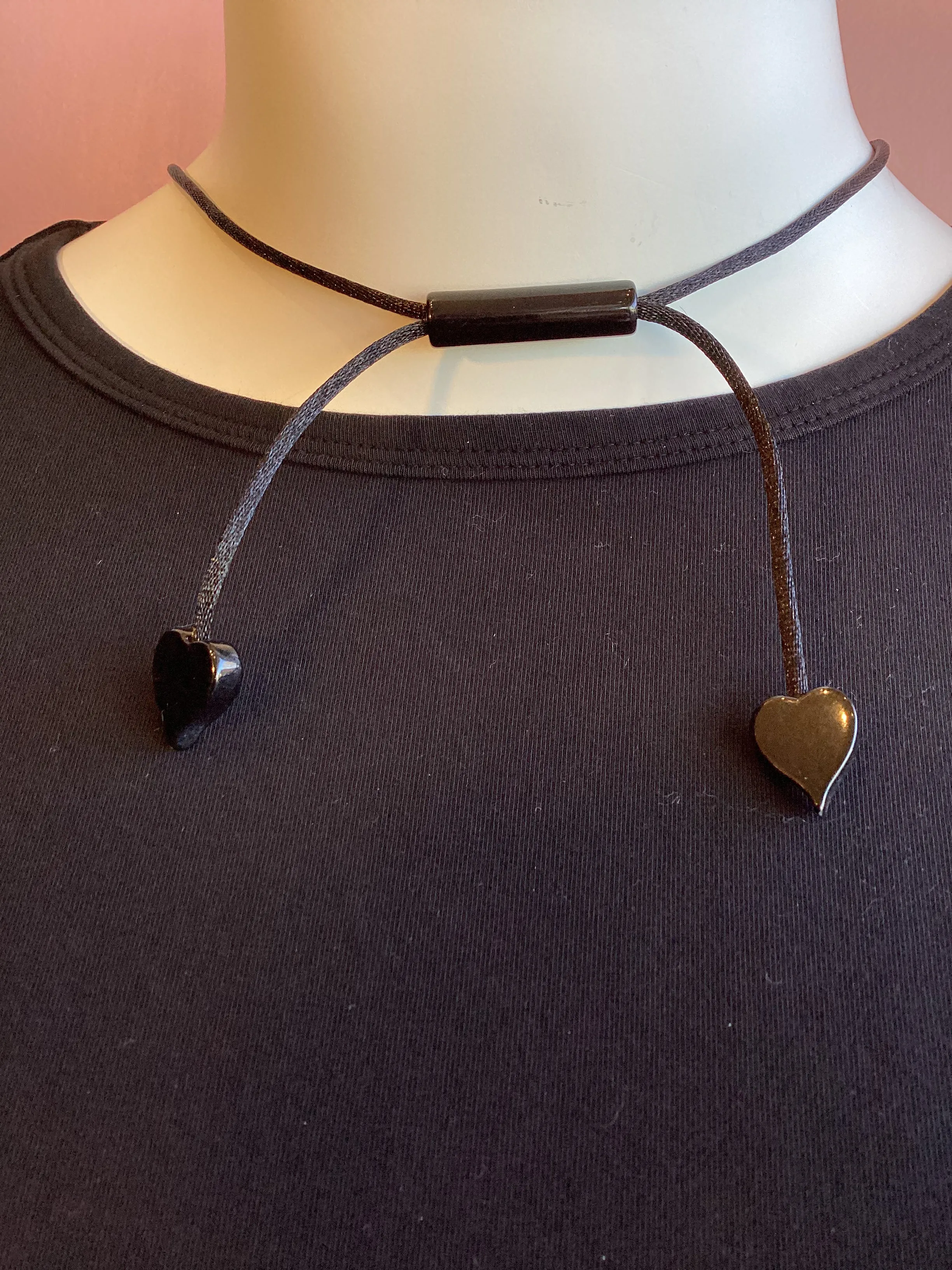 HEART PENDANT - RED