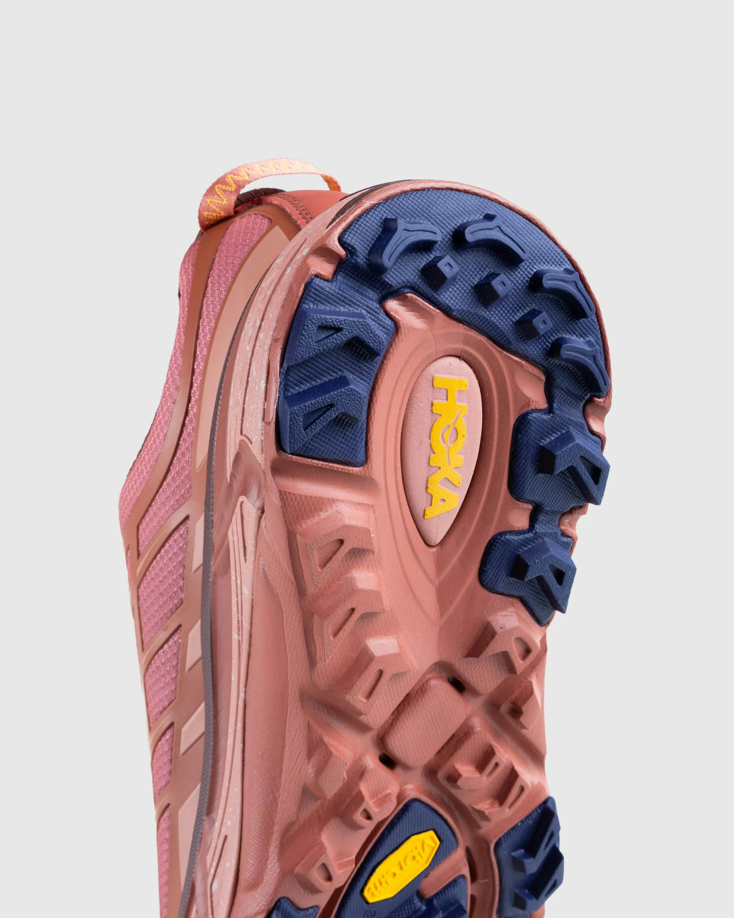 HOKA – Mafate Three2 Hot Sauce/Earthenware | Highsnobiety Shop