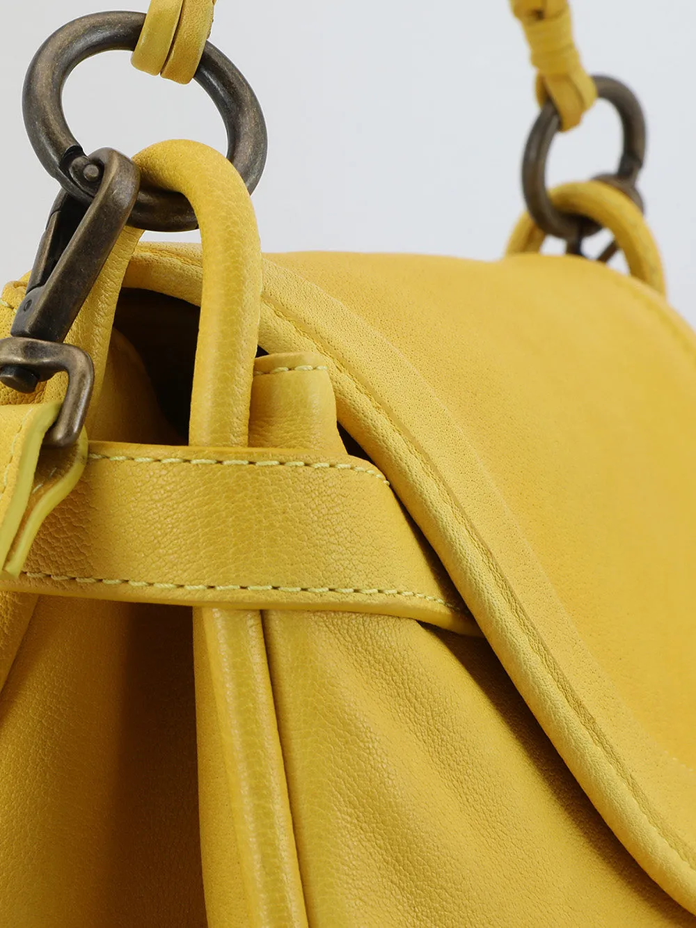 HOLES WOVEN 01 - Yellow Leather Handle Bag