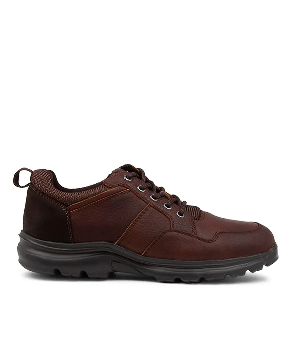 HUSH PUPPIES Atlas Brown Leather Sneakers