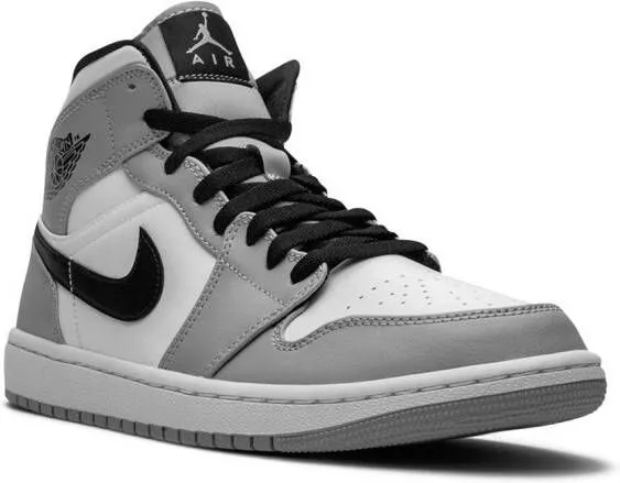 Jordan Air 1 Mid 