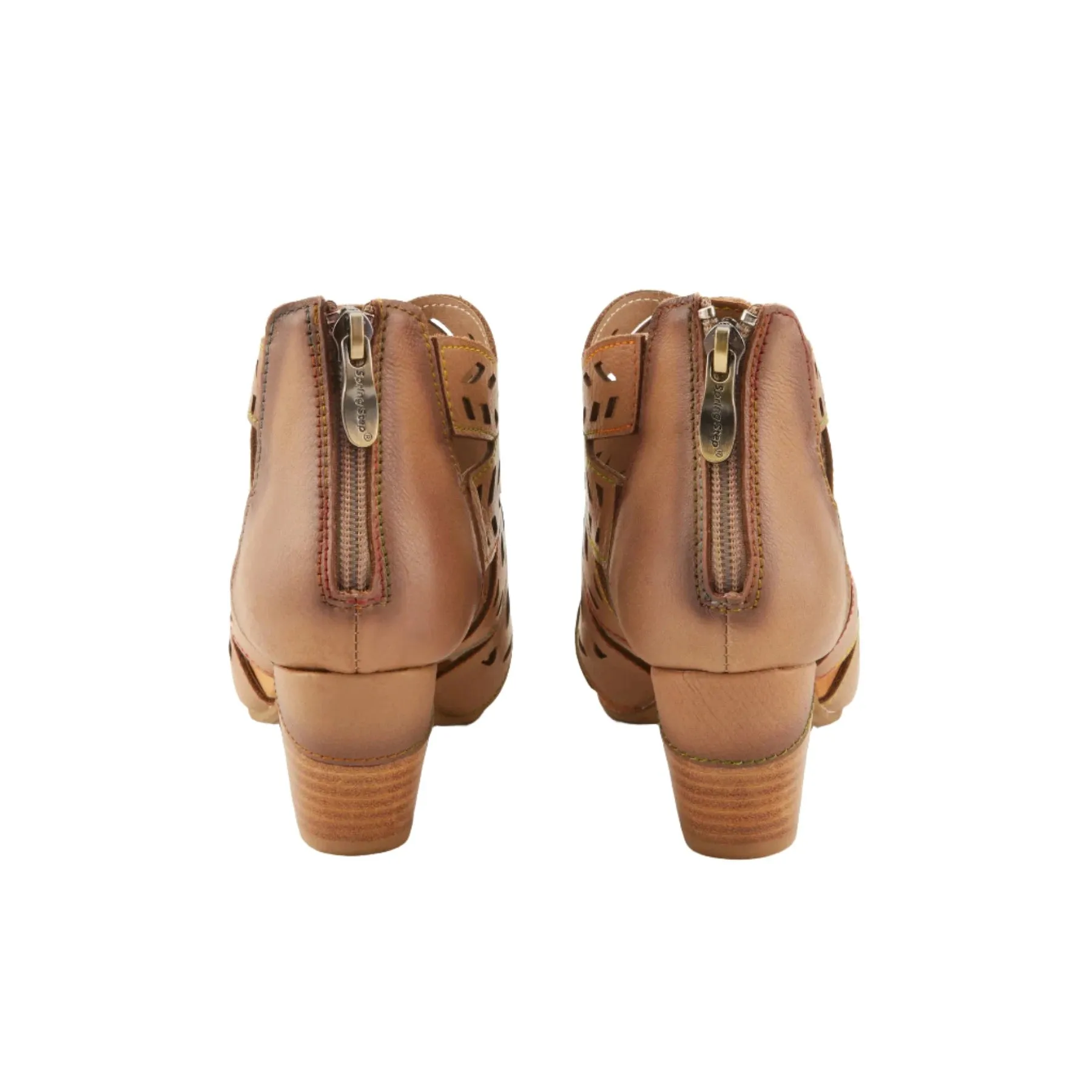 L'Artiste by Spring Step Women's Icon Sandals - Tan