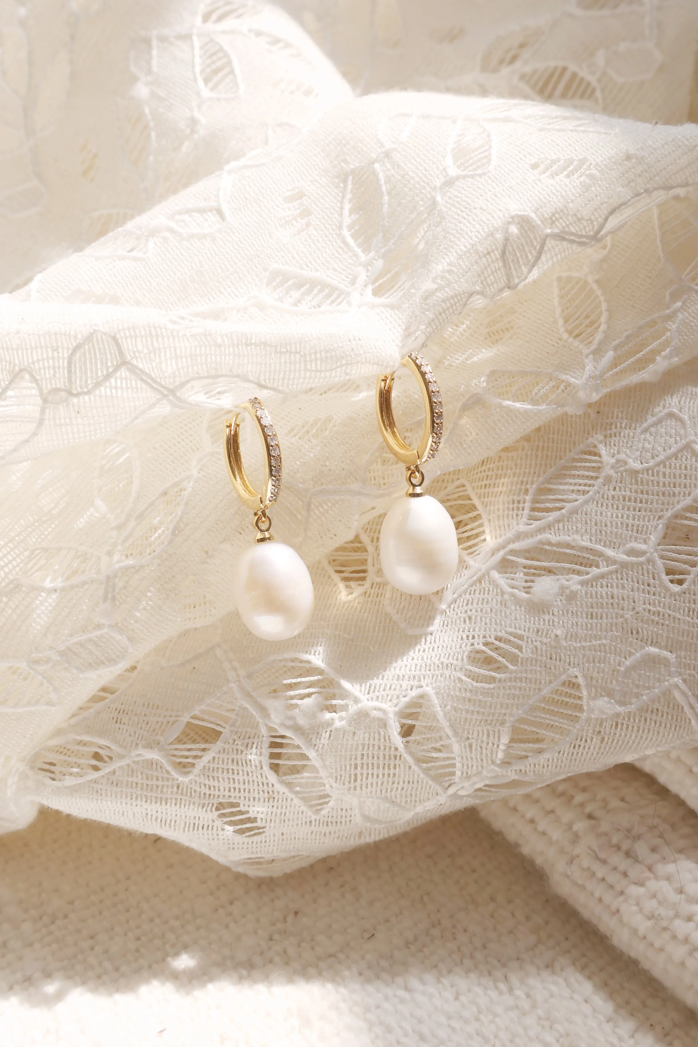 Lily  Pearl Drop Earrings