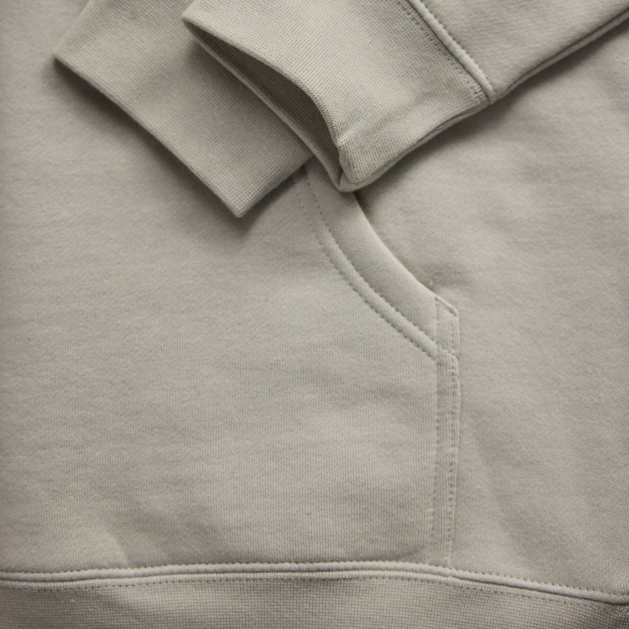 Logo Pullover