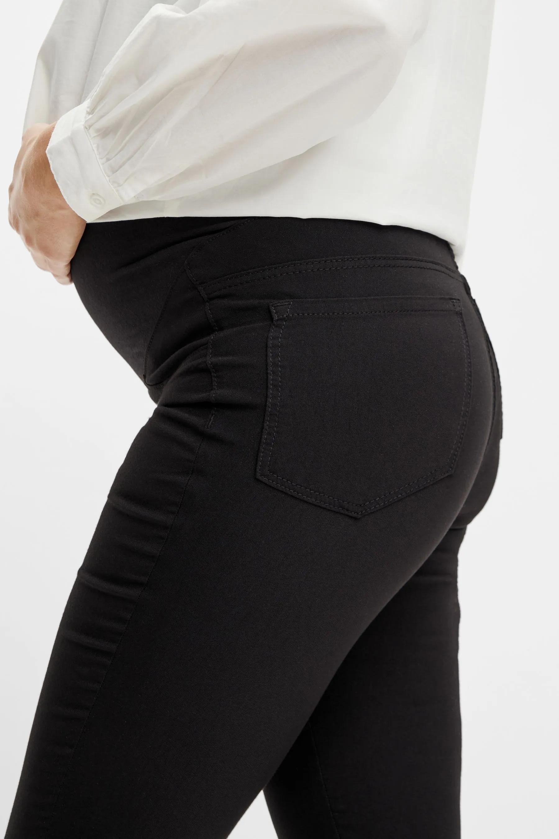 Mamalicious Black Slim Fit High Waist Over the Bump Maternity Jeans