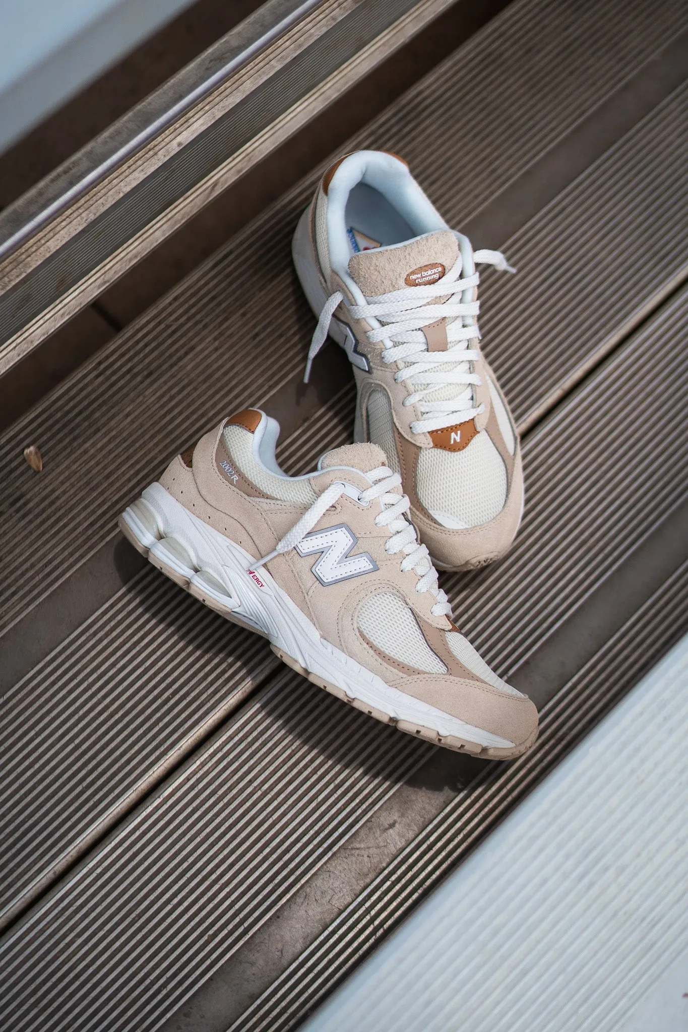 Mens New Balance 2002R (Cream) - M2002RSC