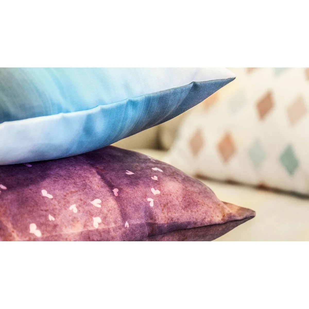METATRONIC THROW PILLOW
