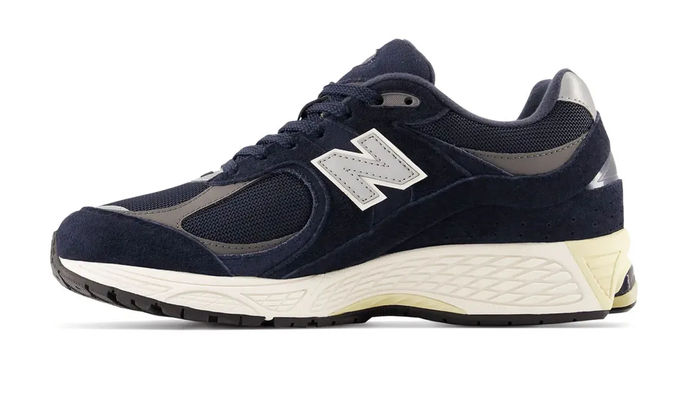 New Balance M2002RCA