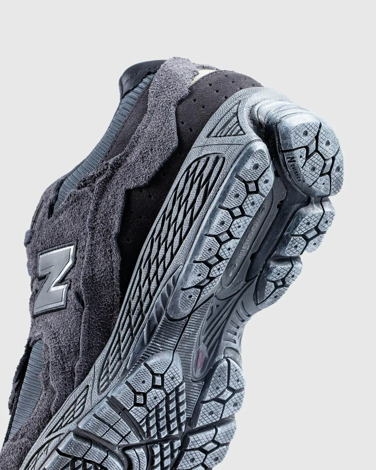 New Balance – M2002RDB Phantom | Highsnobiety Shop