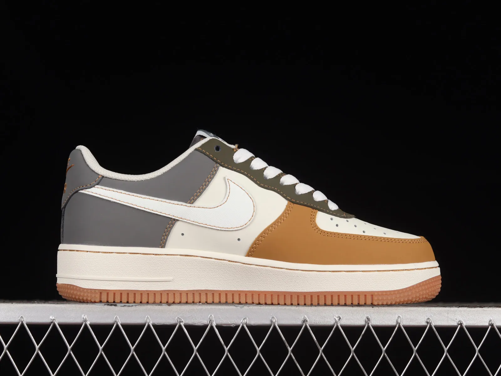 Nike Air Force 1 07 Low Brown Dark Grey Green DB3301-011