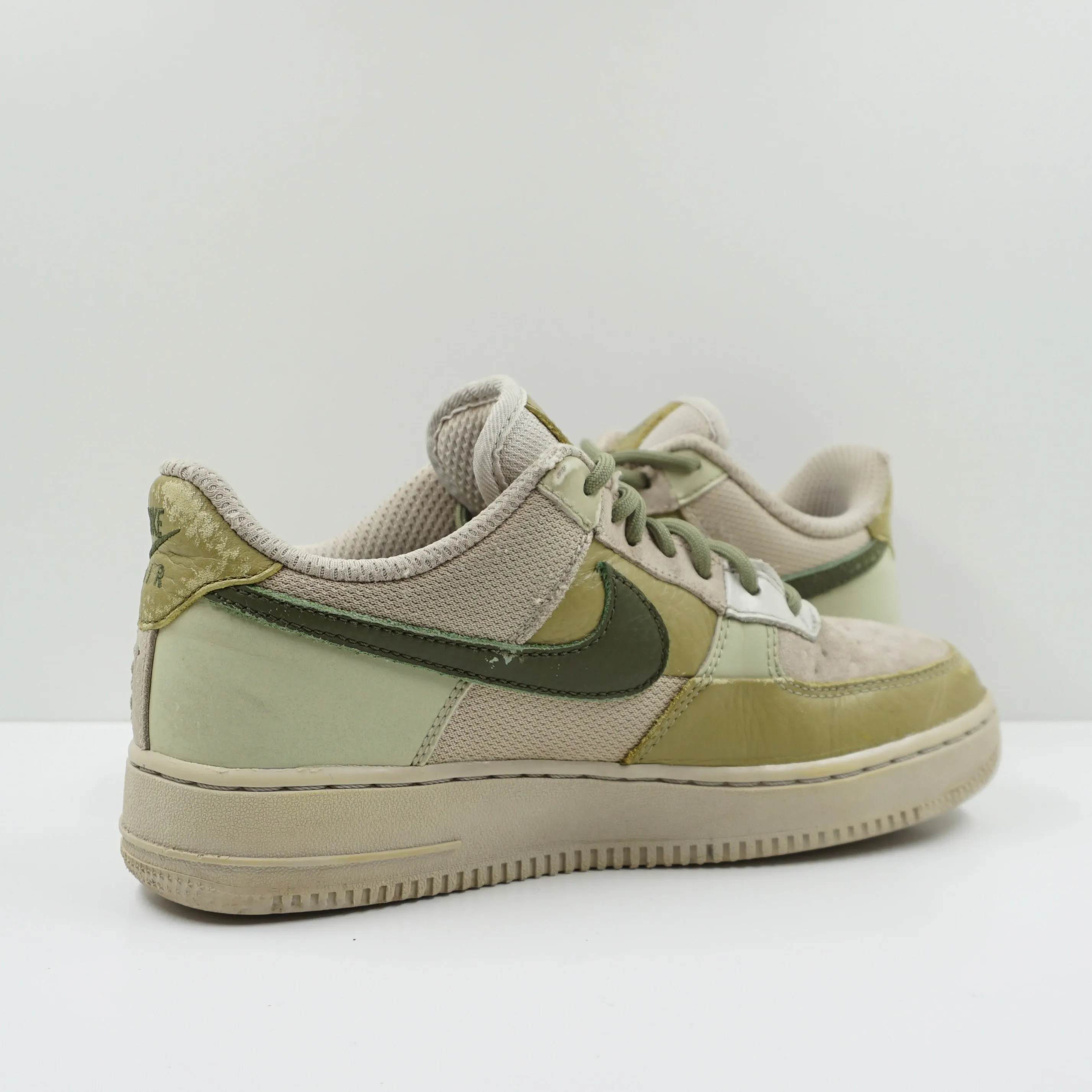 Nike Air Force 1 Low Rough Green (W)