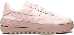 Nike Air Force 1 PLT.AF.ORM Pink sneakers
