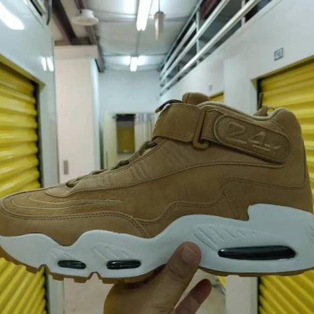 Nike air griffey max 1 wheat