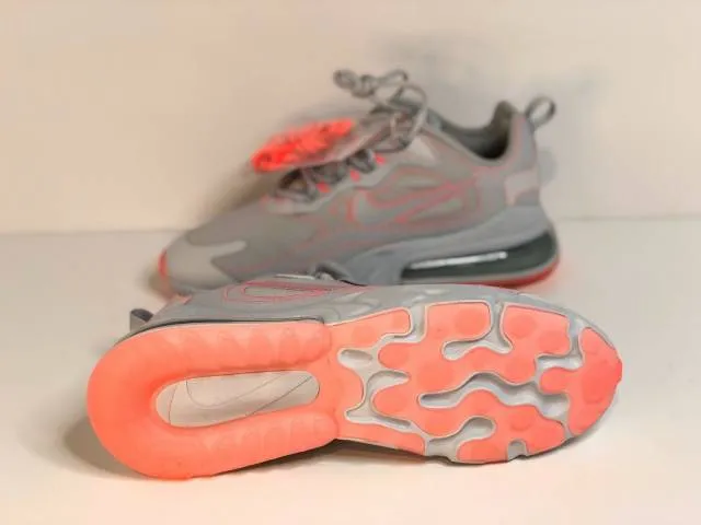 Nike Air Max 270 React White Flash Crimson
