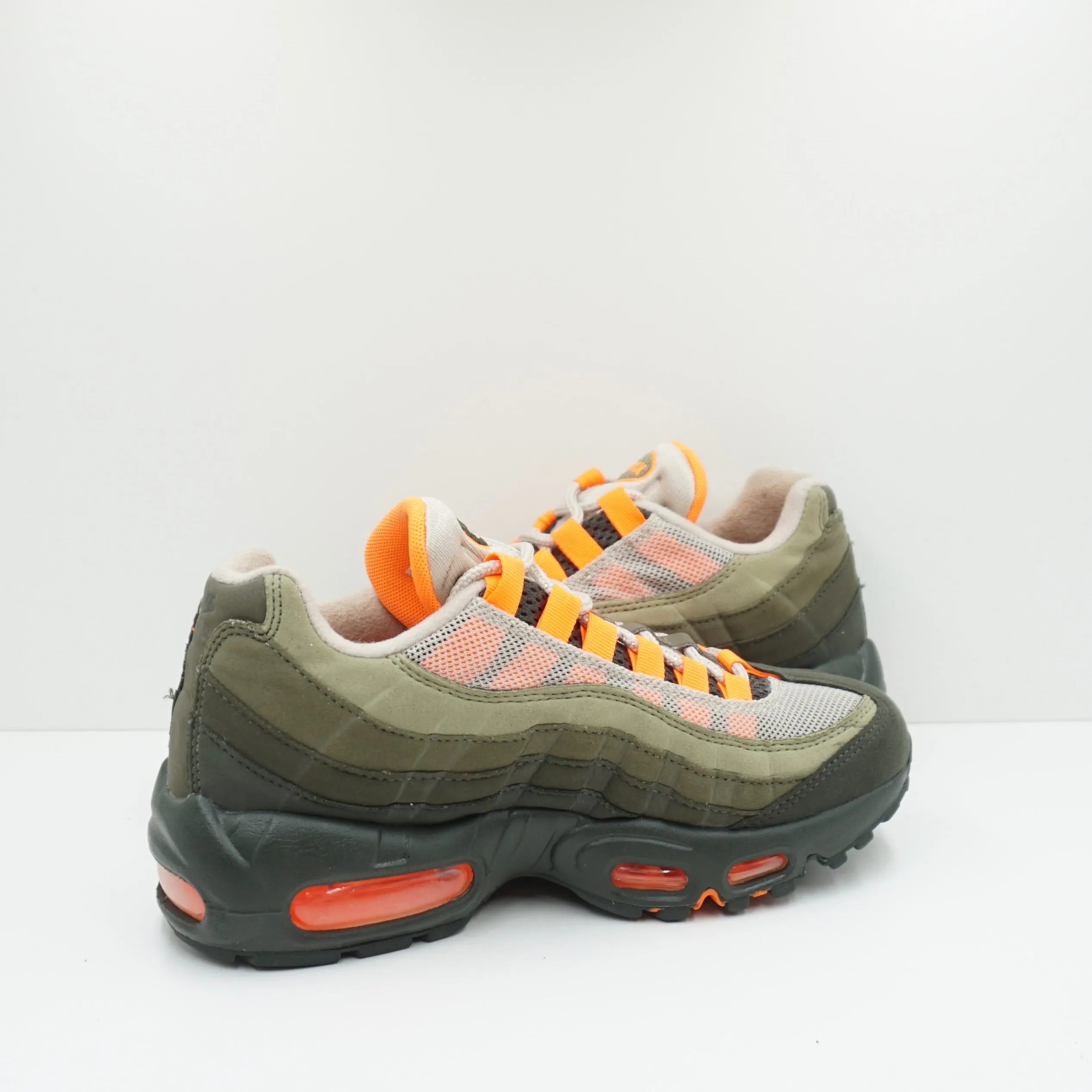Nike Air Max 95 OG Neutral Olive Total Orange