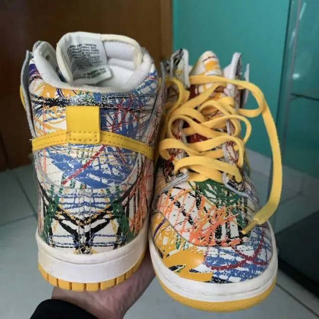nike dunk premium hi (scribbles)