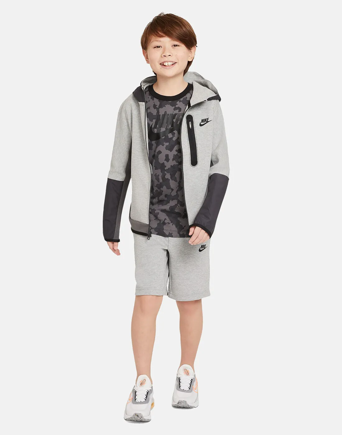 Nike Older Kids Tech Fleece Shorts