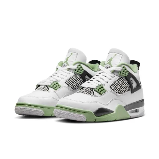 Nike Women's Air Jordan 4 Retro (Seafoam/ White/ Seafoam...
