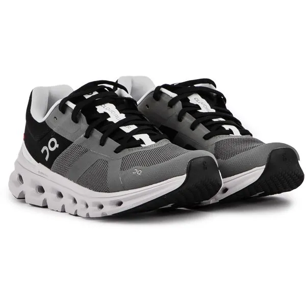 On Cloud Runner Trainers