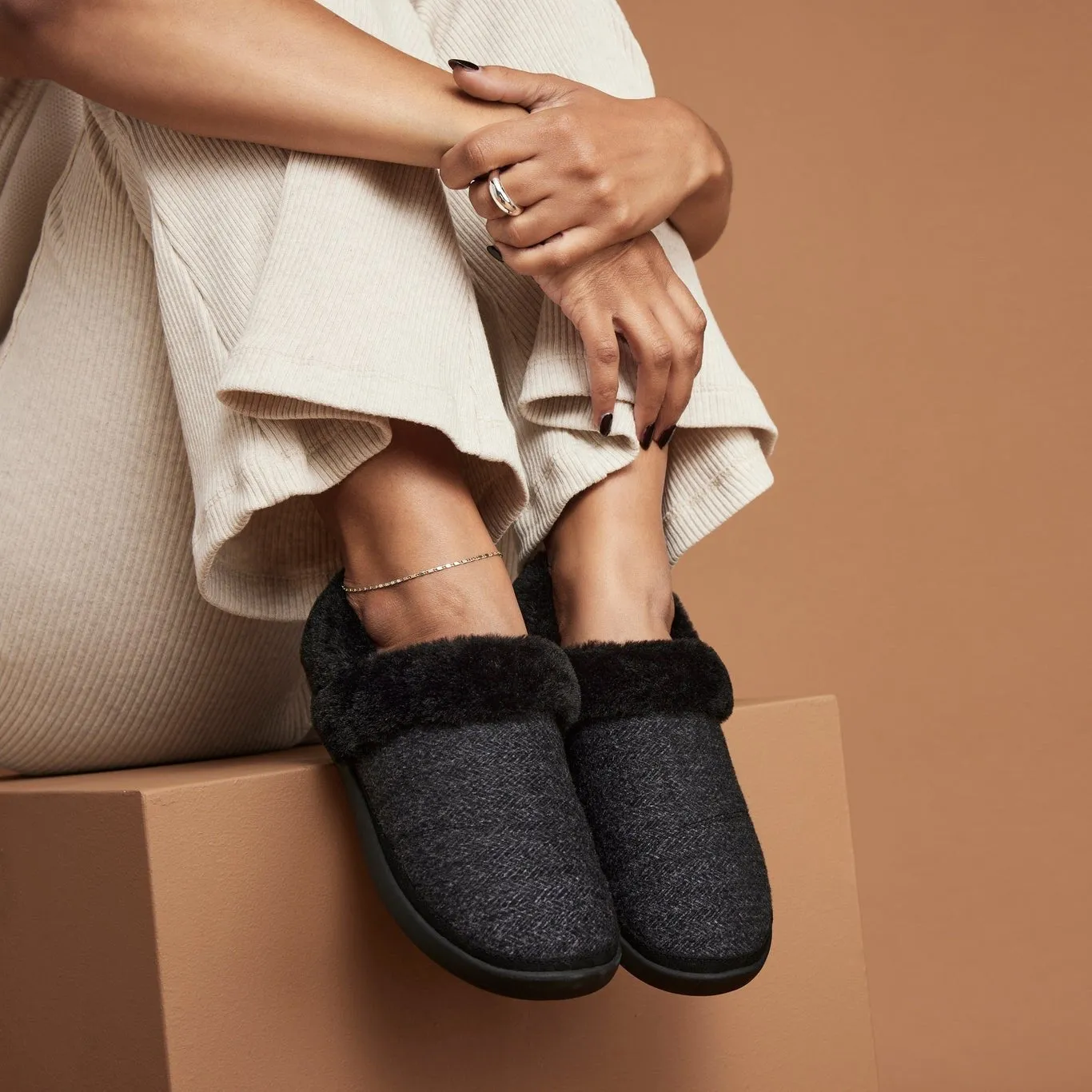 Oslo Convertible Slipper