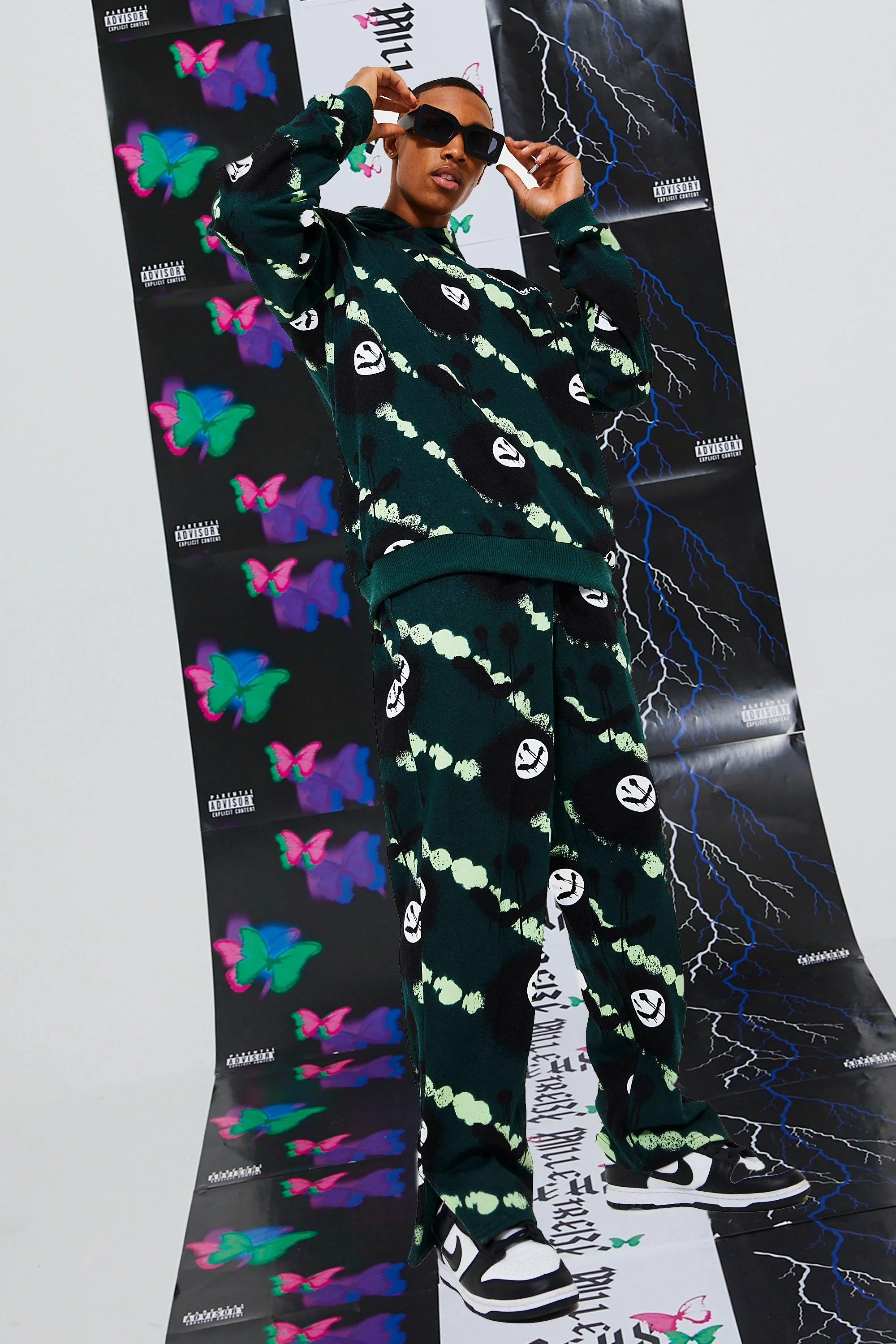 Oversized Drip Face Tie Dye Tracksuit | boohooMAN UK